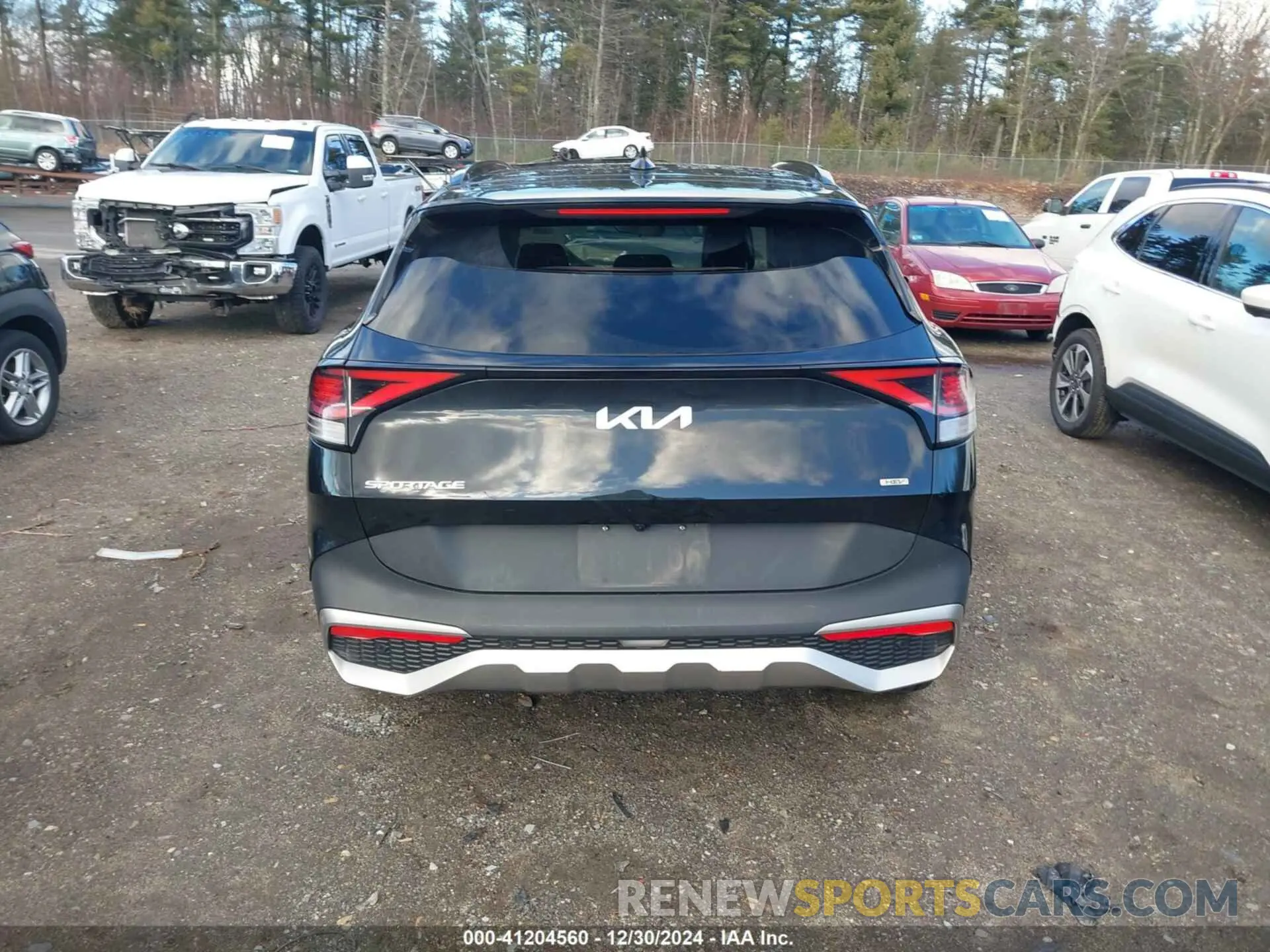 16 fotografías del automóvil dañado KNDPVCAG0P7056552 KIA SPORTAGE HYBRID 2023