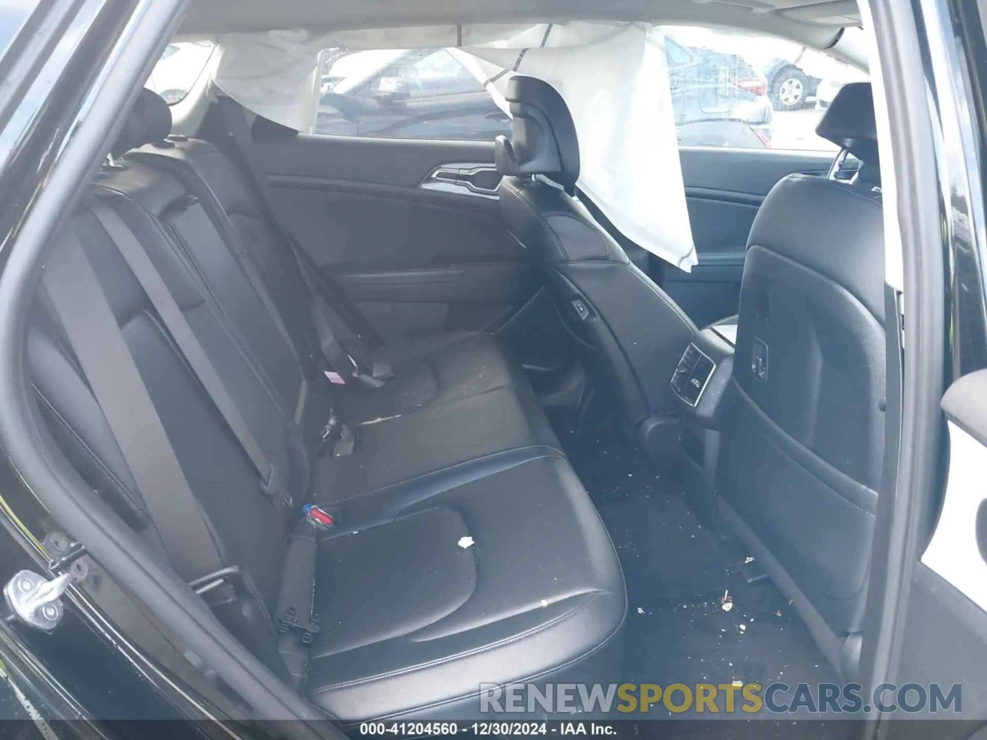 8 fotografías del automóvil dañado KNDPVCAG0P7056552 KIA SPORTAGE HYBRID 2023