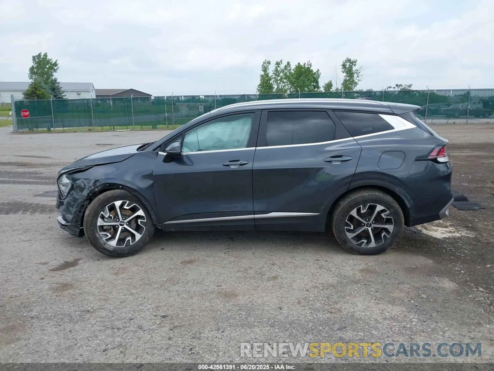 14 fotografías del automóvil dañado KNDPVCAG0P7089468 KIA SPORTAGE HYBRID 2023