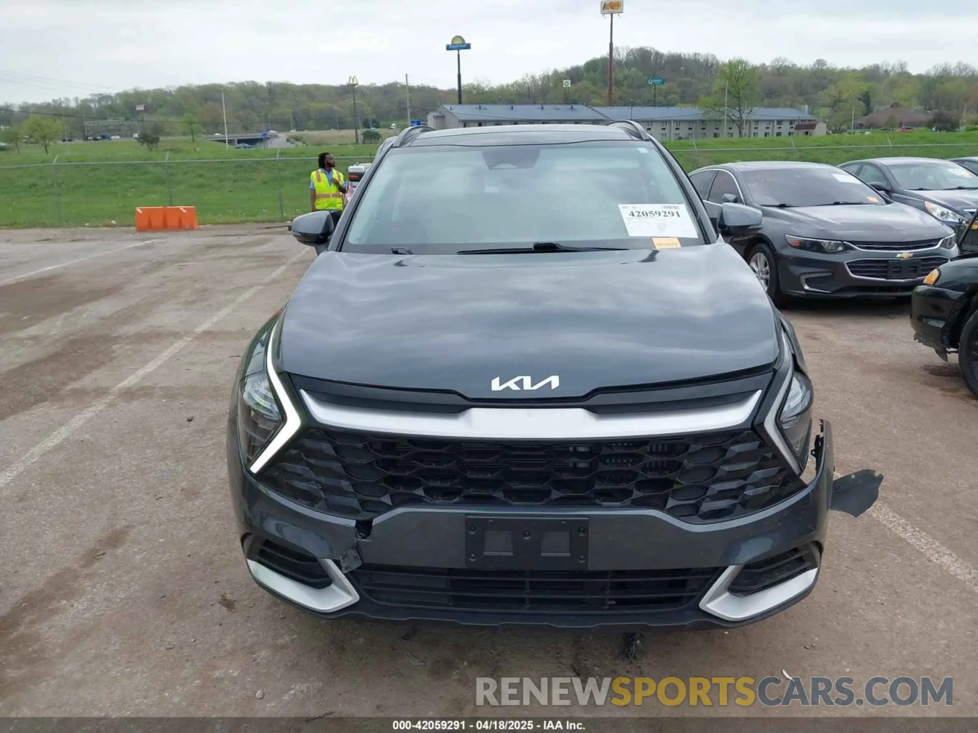 12 fotografías del automóvil dañado KNDPVCAG2P7046184 KIA SPORTAGE HYBRID 2023