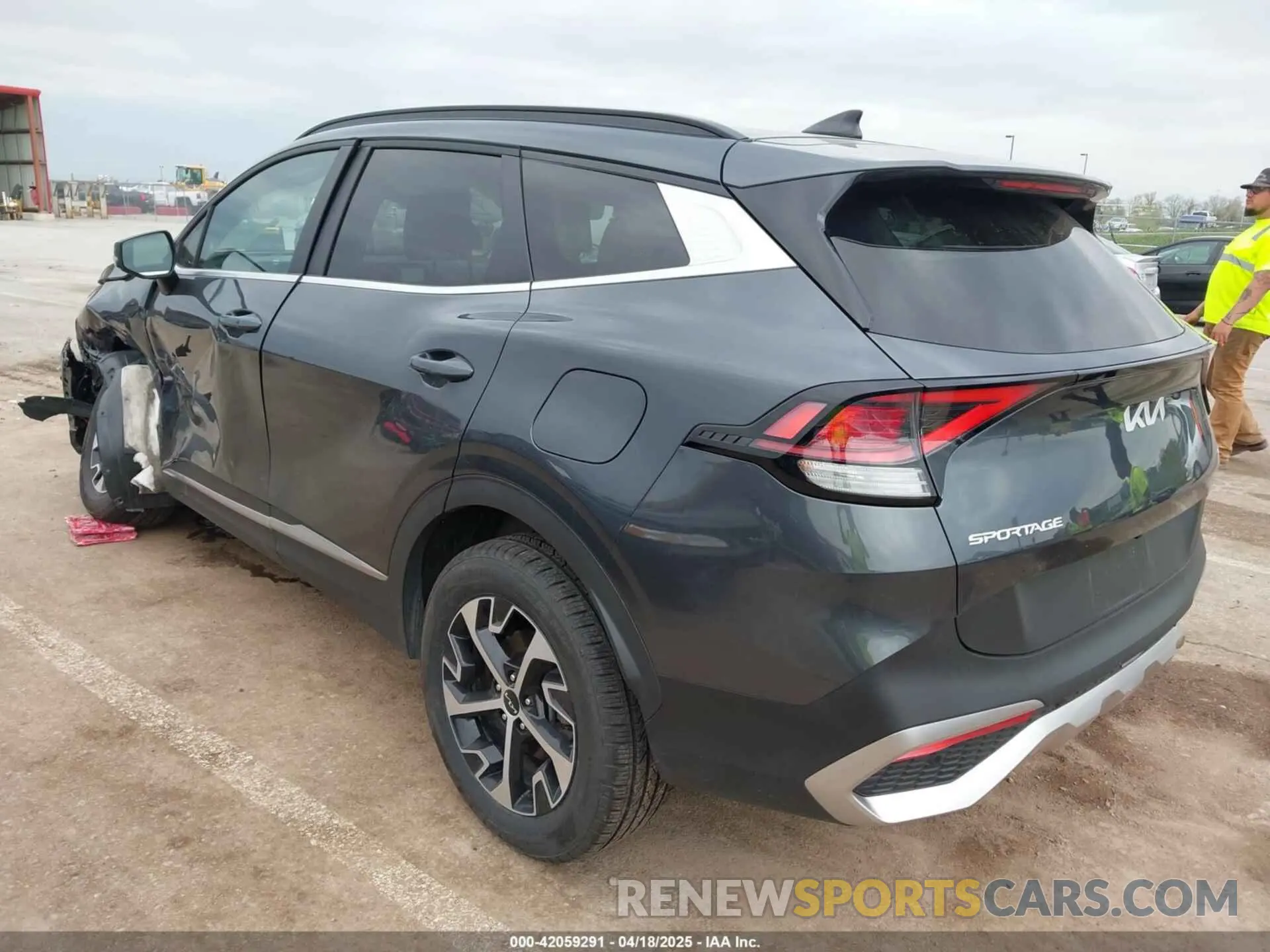 3 fotografías del automóvil dañado KNDPVCAG2P7046184 KIA SPORTAGE HYBRID 2023