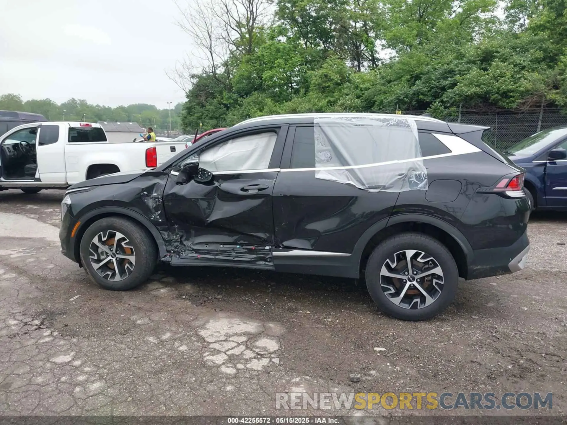 15 fotografías del automóvil dañado KNDPVCAG2P7110563 KIA SPORTAGE HYBRID 2023
