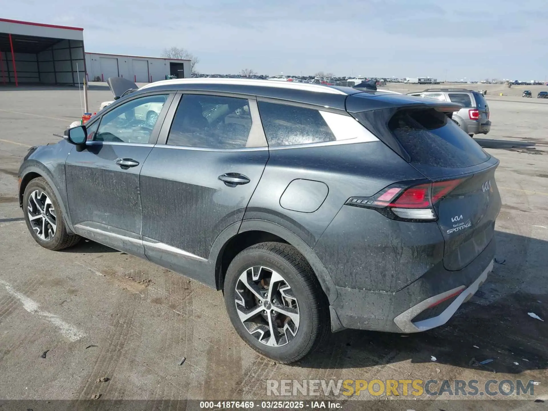 3 fotografías del automóvil dañado KNDPVCAG6P7086719 KIA SPORTAGE HYBRID 2023