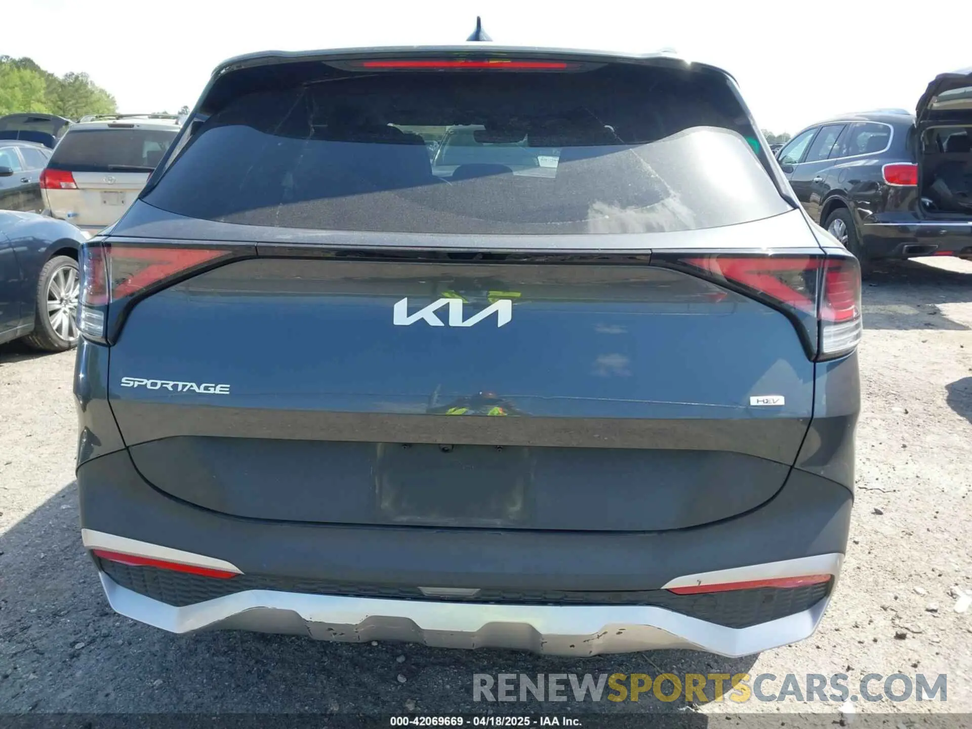 17 fotografías del automóvil dañado KNDPVCAG9P7019306 KIA SPORTAGE HYBRID 2023