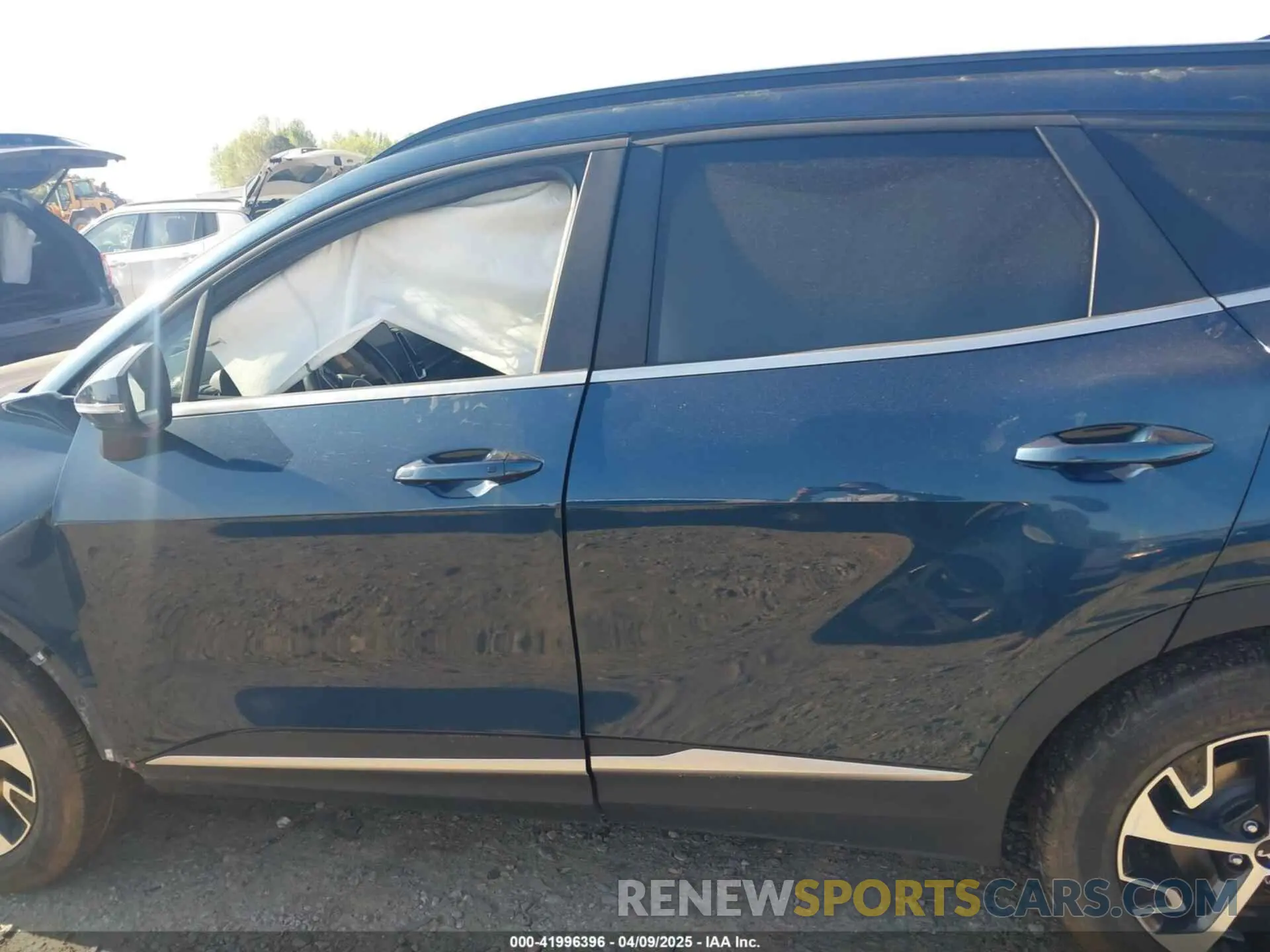 15 fotografías del automóvil dañado KNDPVCAG9P7031598 KIA SPORTAGE HYBRID 2023
