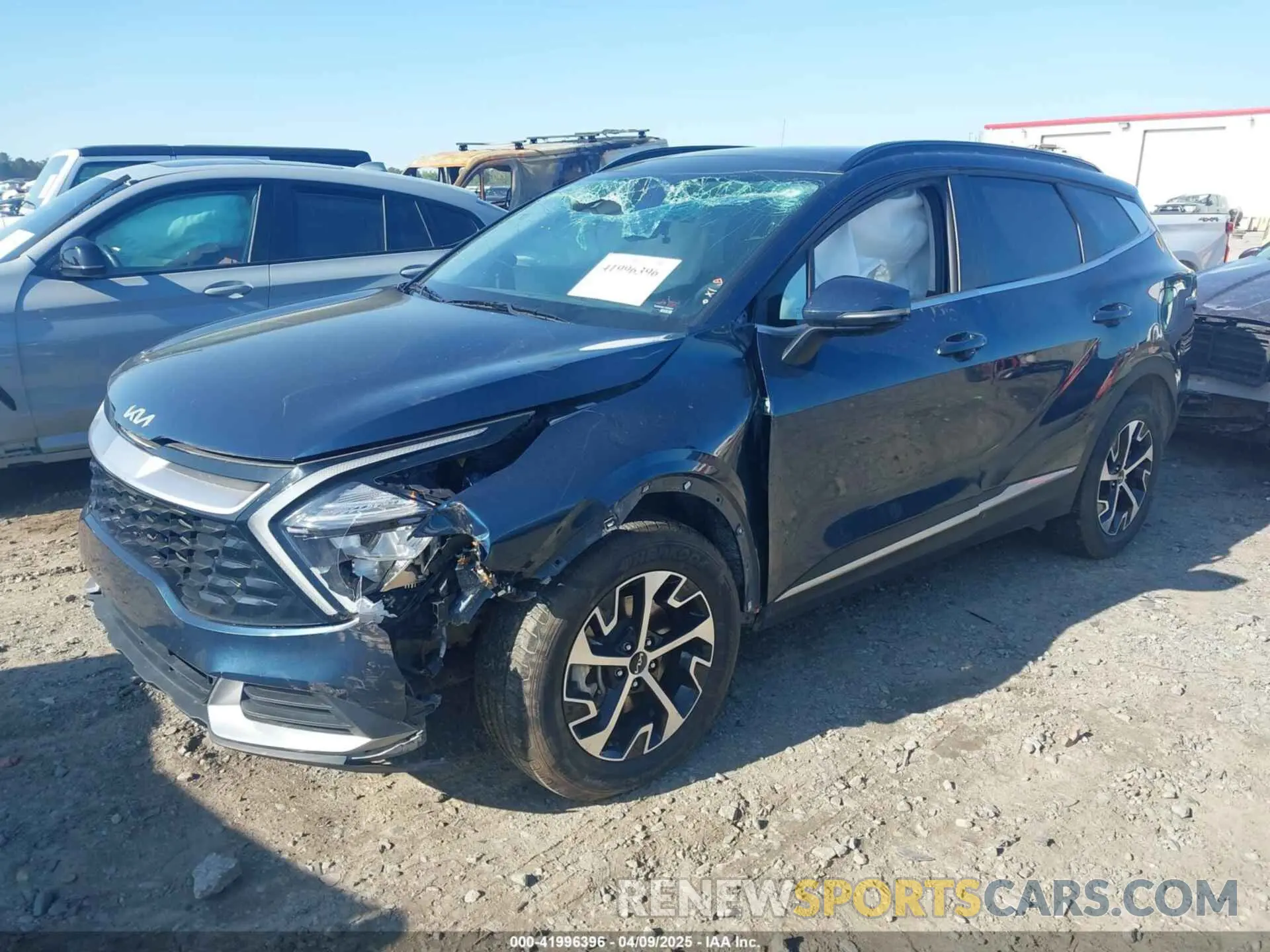 2 fotografías del automóvil dañado KNDPVCAG9P7031598 KIA SPORTAGE HYBRID 2023