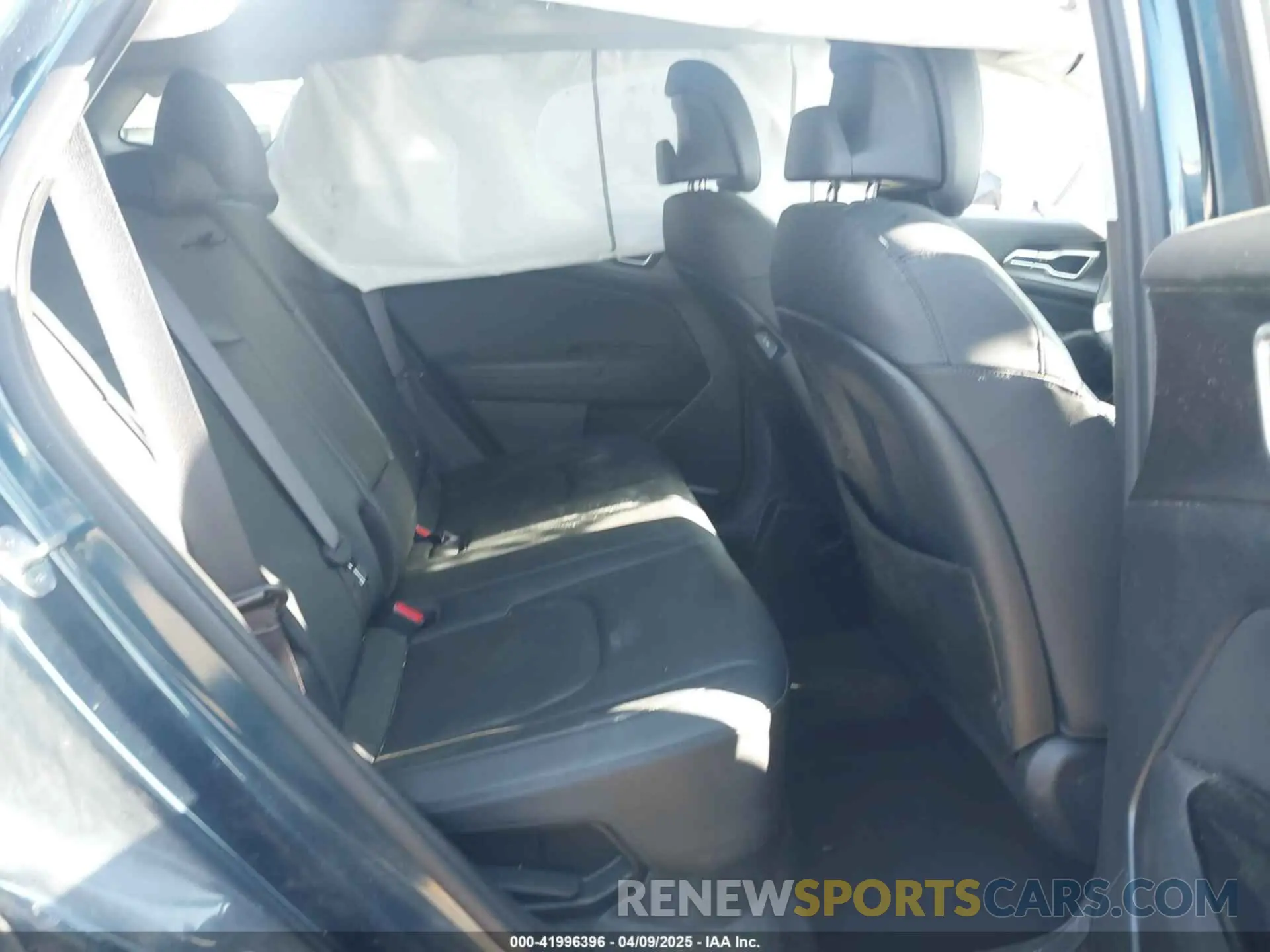 8 fotografías del automóvil dañado KNDPVCAG9P7031598 KIA SPORTAGE HYBRID 2023
