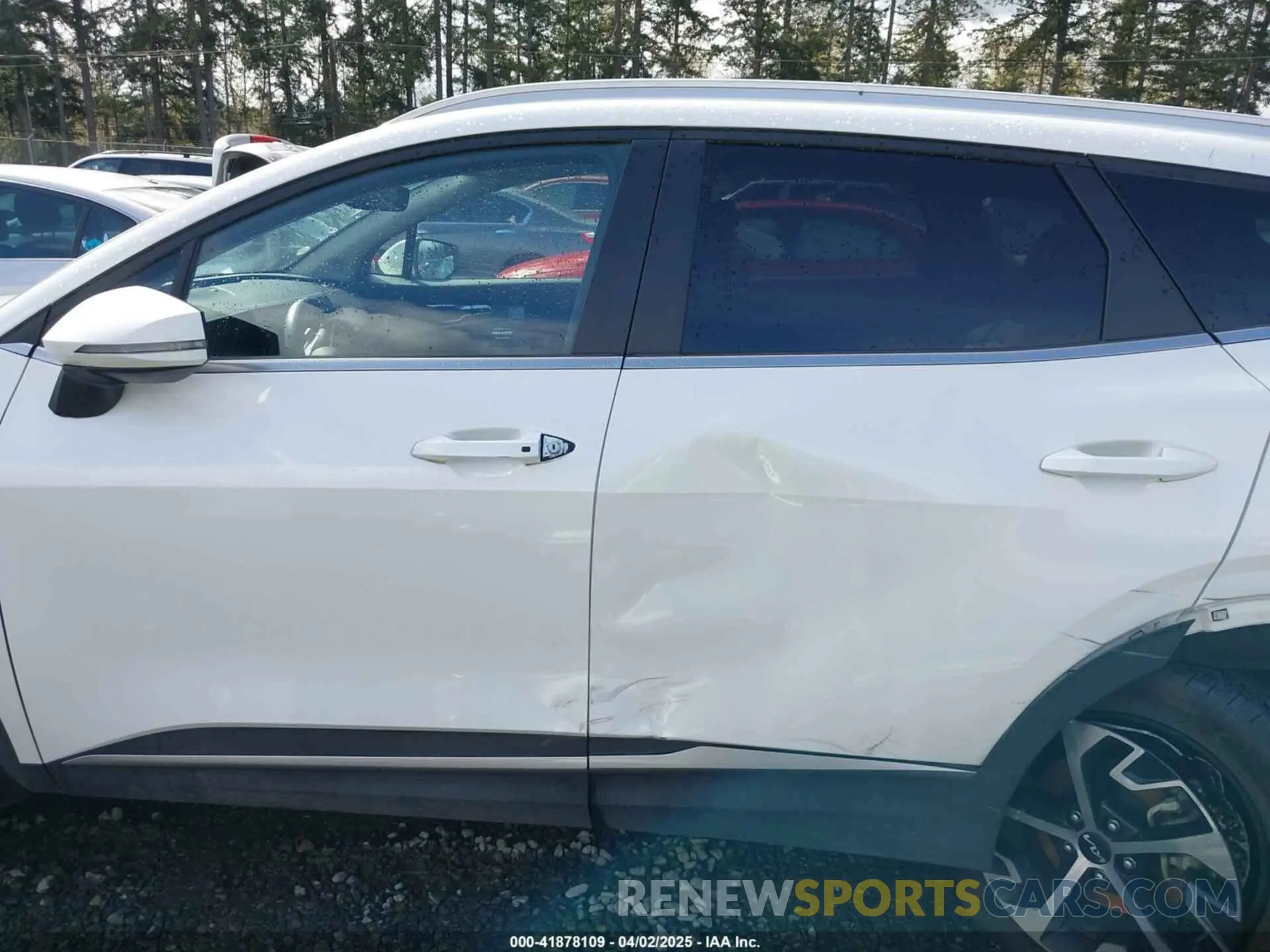 14 fotografías del automóvil dañado KNDPVCAG9P7070952 KIA SPORTAGE HYBRID 2023