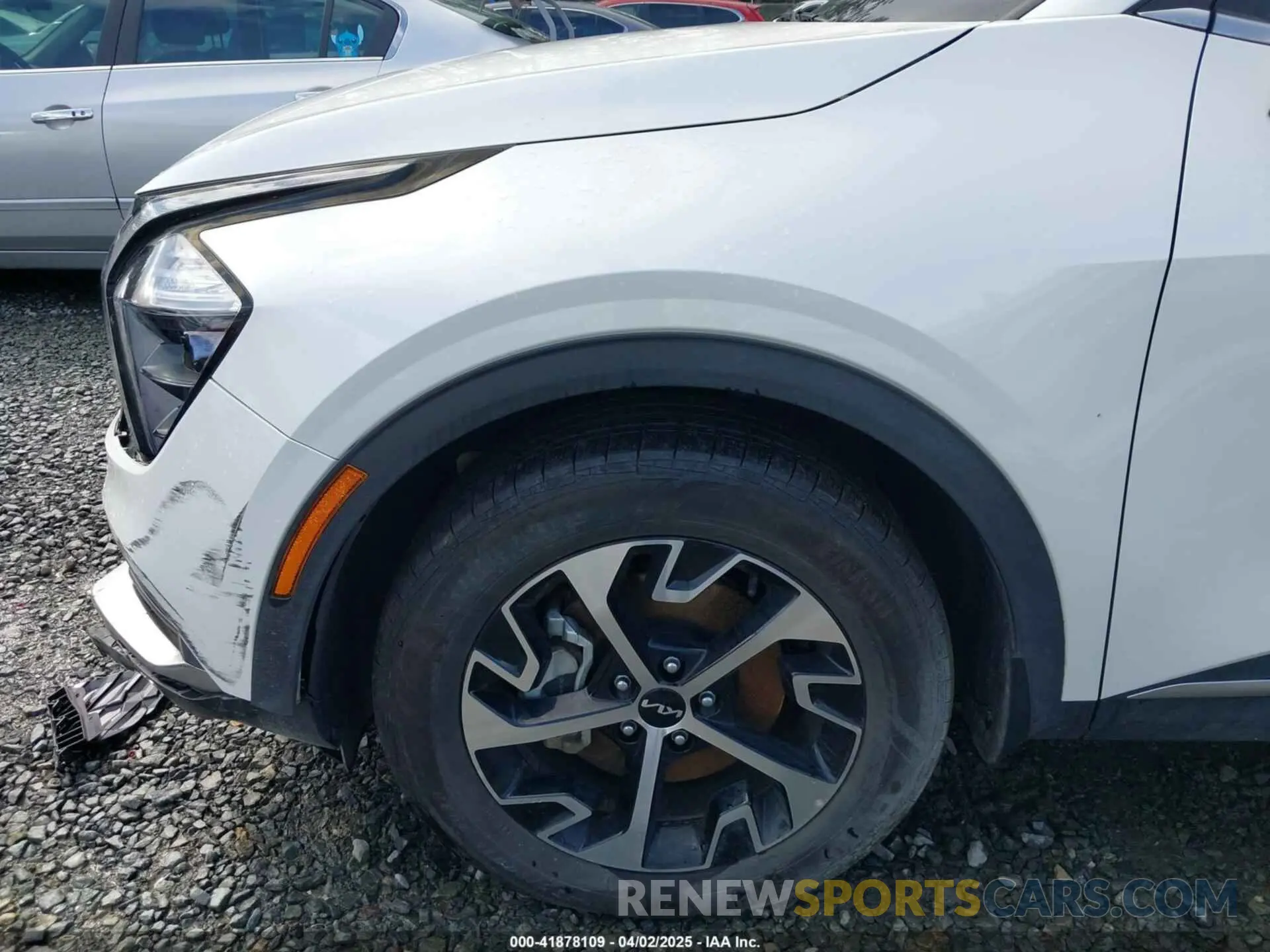 17 fotografías del automóvil dañado KNDPVCAG9P7070952 KIA SPORTAGE HYBRID 2023