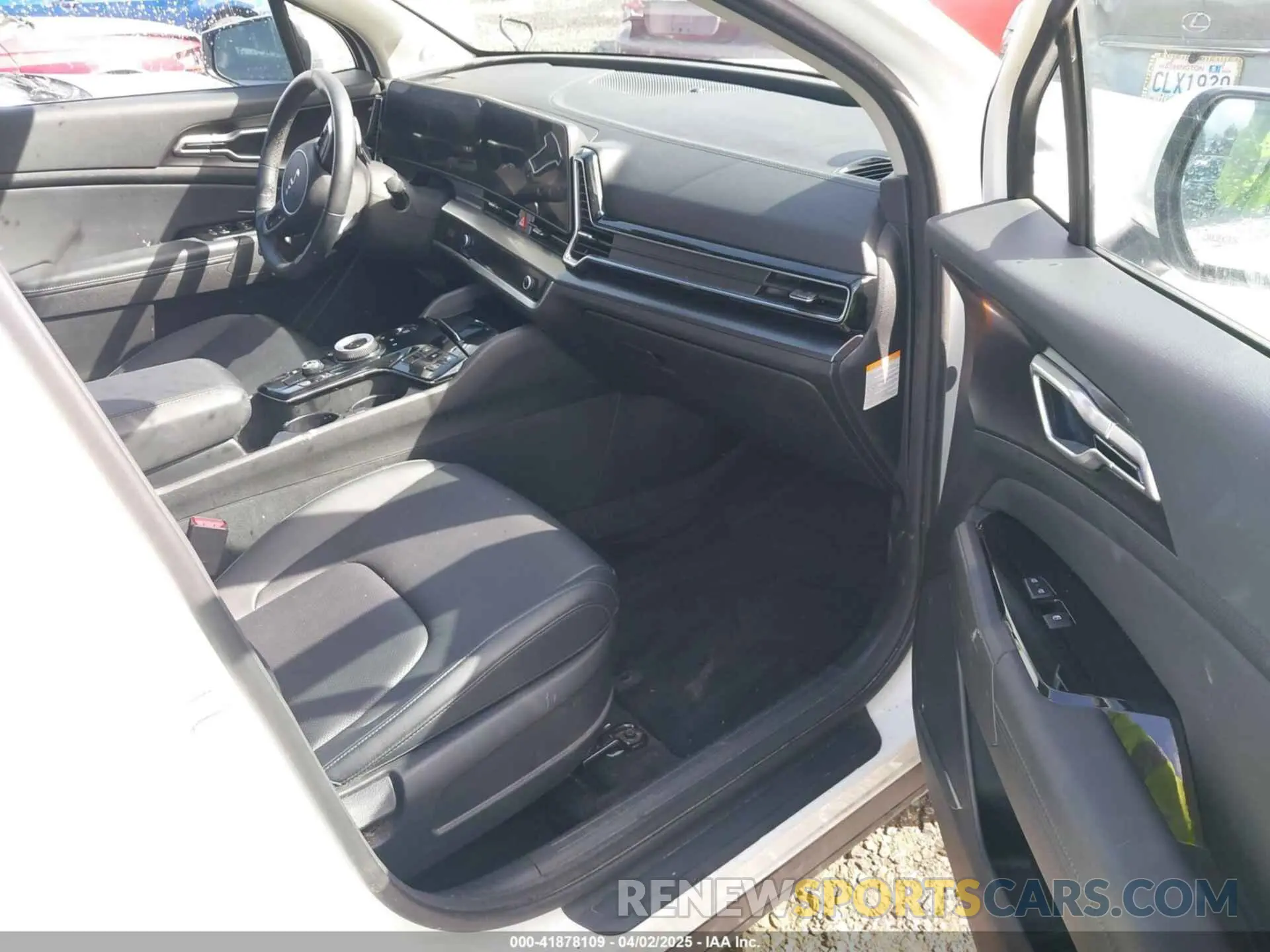 5 fotografías del automóvil dañado KNDPVCAG9P7070952 KIA SPORTAGE HYBRID 2023
