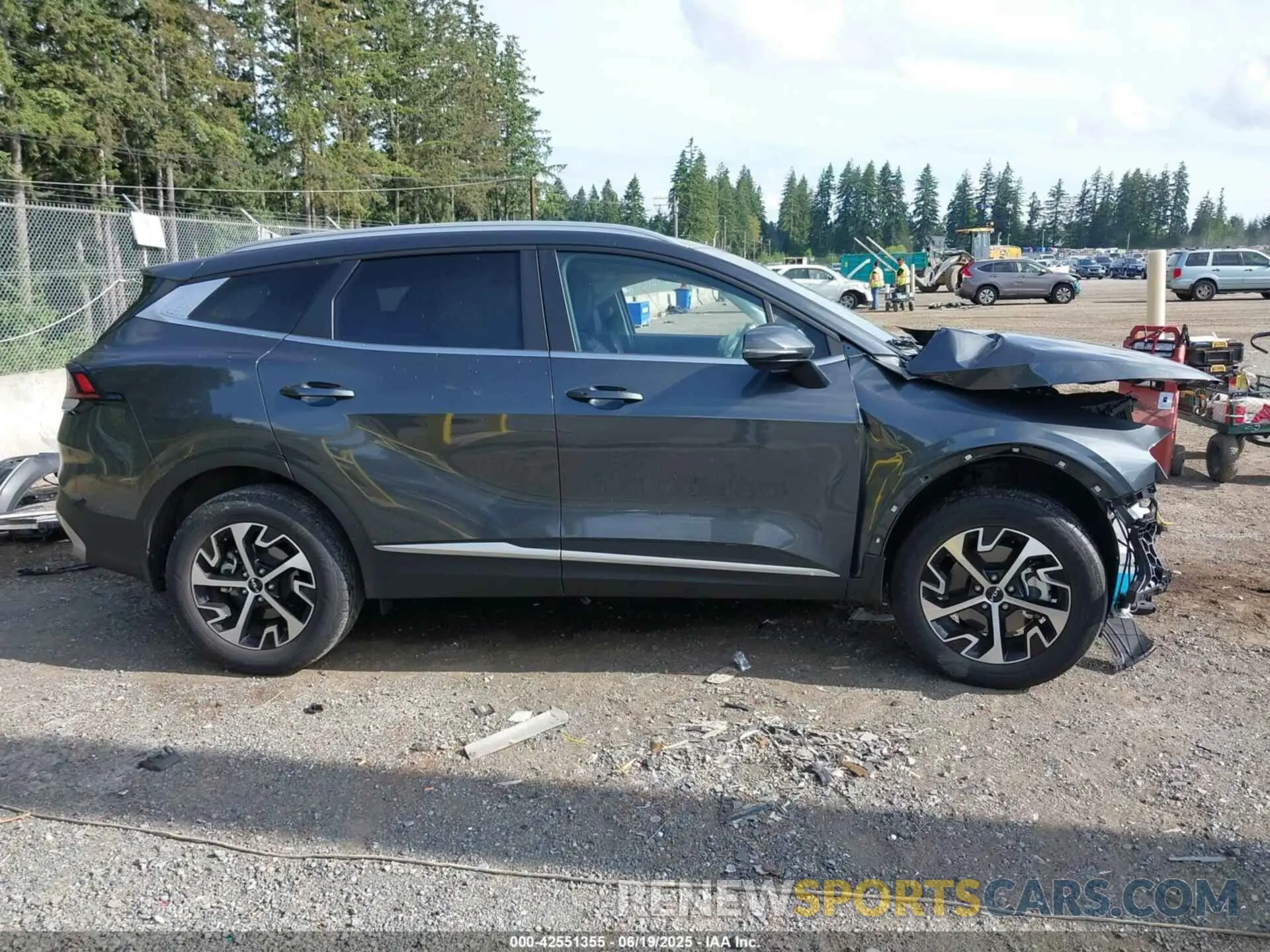 13 fotografías del automóvil dañado KNDPVCAGXP7091731 KIA SPORTAGE HYBRID 2023