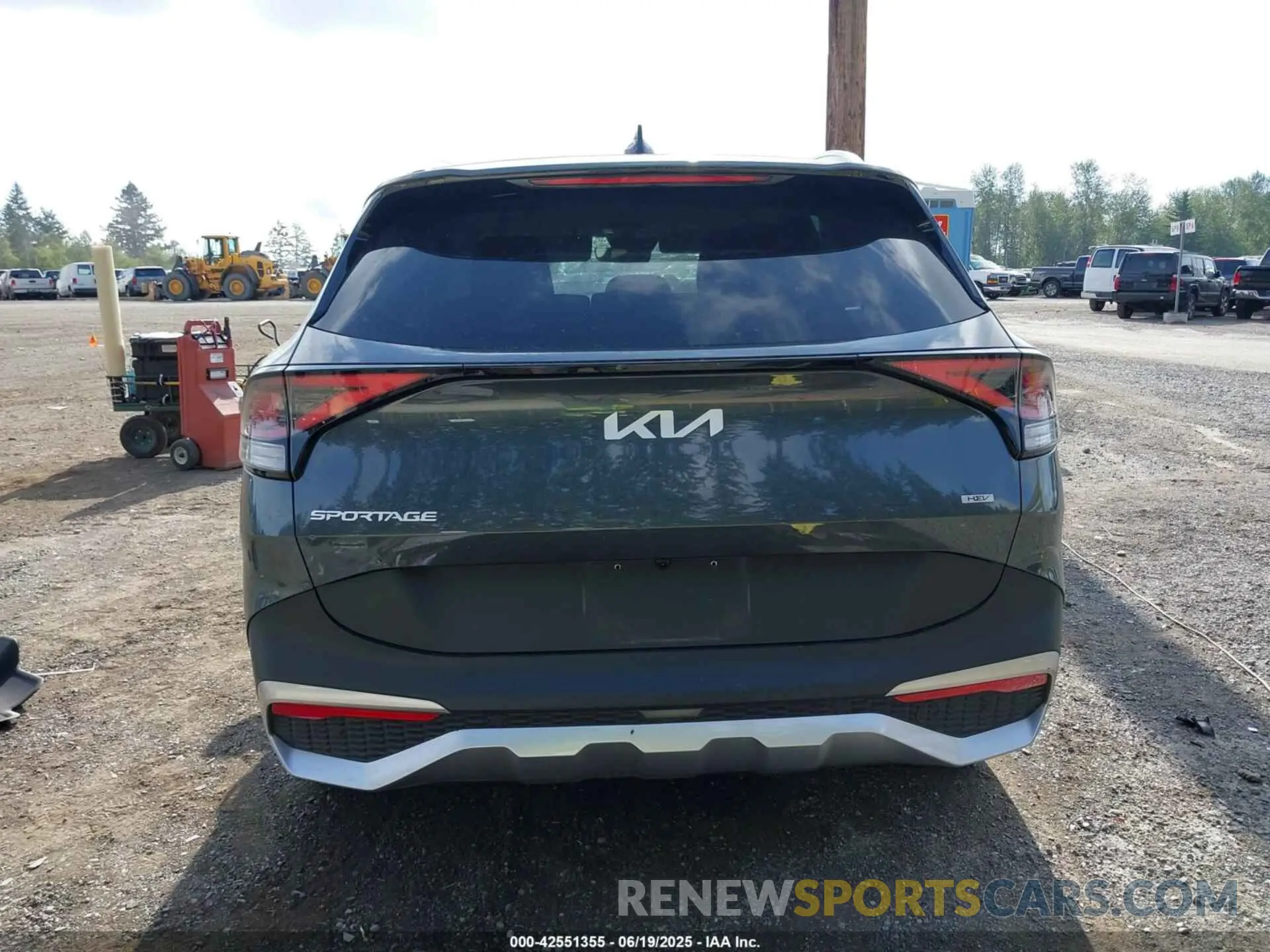 16 fotografías del automóvil dañado KNDPVCAGXP7091731 KIA SPORTAGE HYBRID 2023