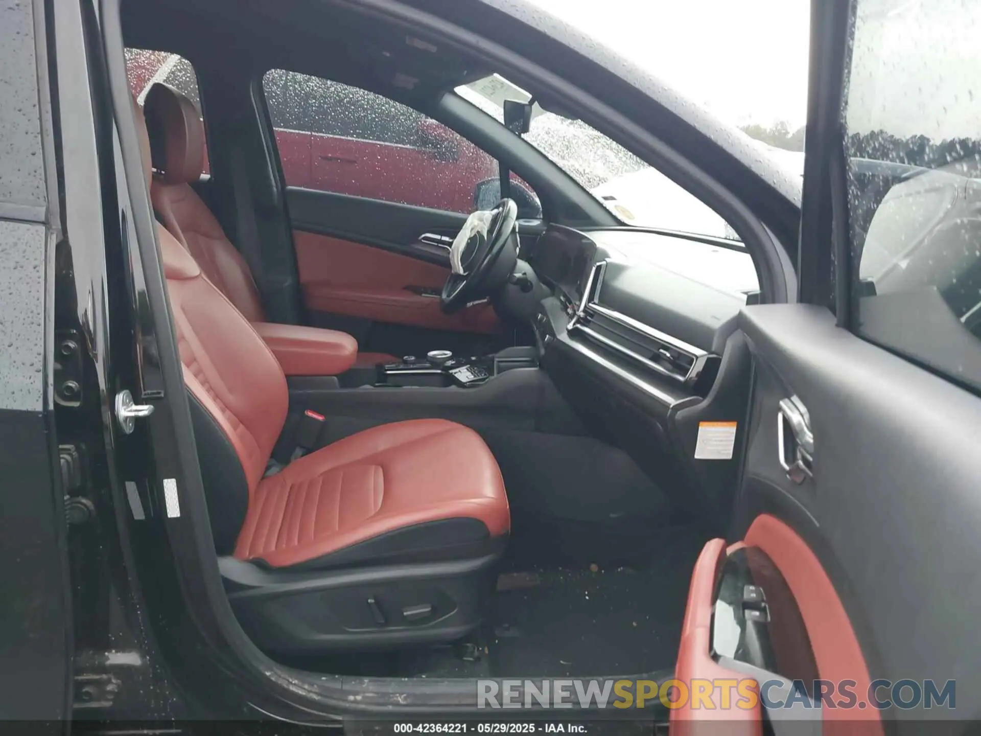 5 fotografías del automóvil dañado KNDPXCAG1P7020251 KIA SPORTAGE HYBRID 2023