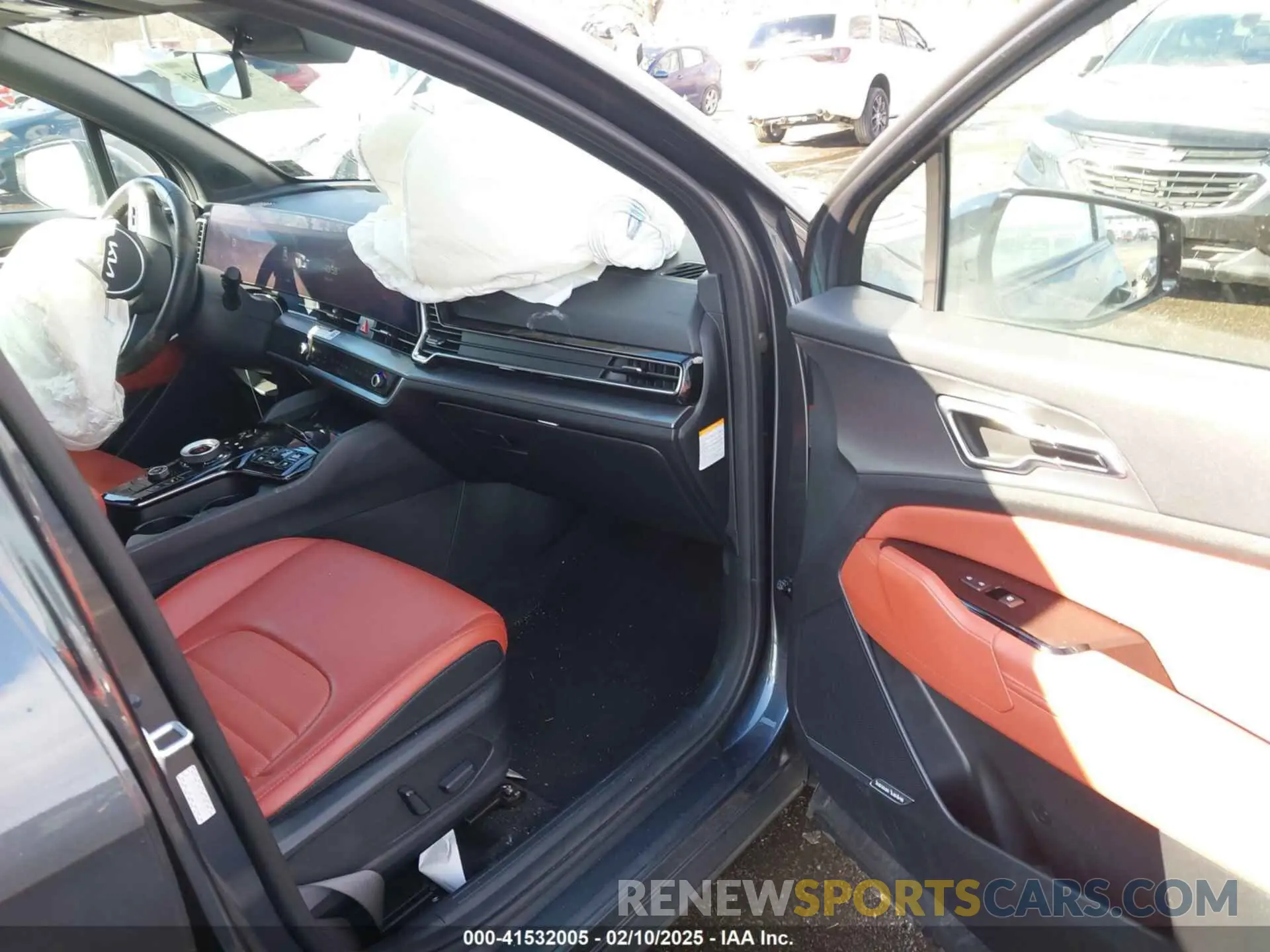 5 fotografías del automóvil dañado KNDPXCAG5P7038476 KIA SPORTAGE HYBRID 2023