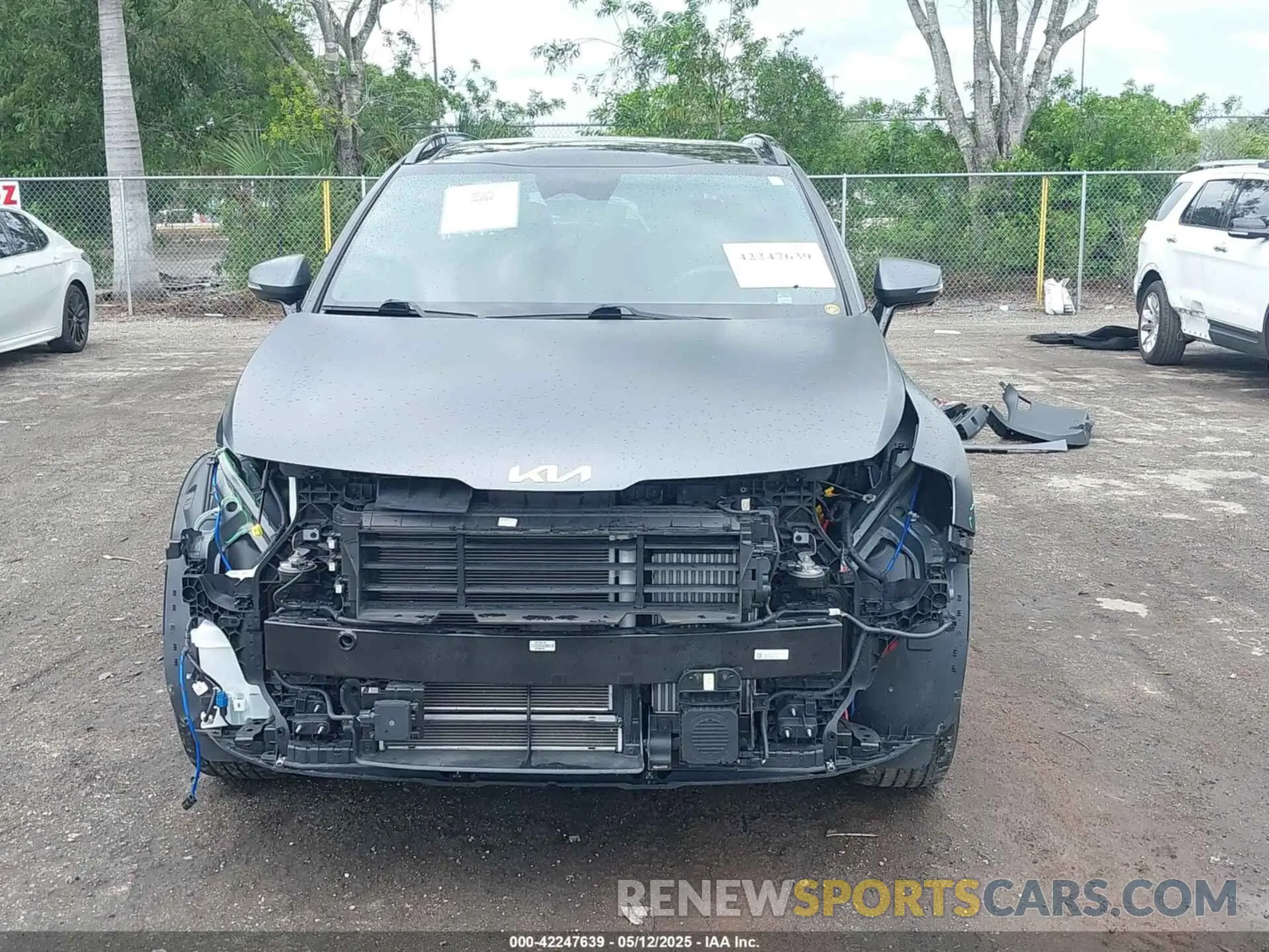 13 fotografías del automóvil dañado KNDPXCAG7P7071365 KIA SPORTAGE HYBRID 2023