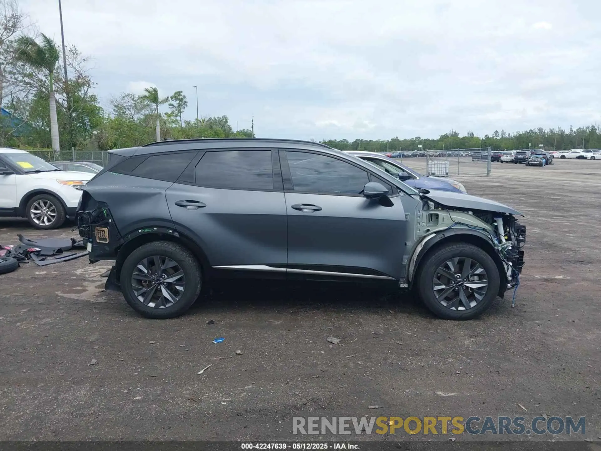 14 fotografías del automóvil dañado KNDPXCAG7P7071365 KIA SPORTAGE HYBRID 2023