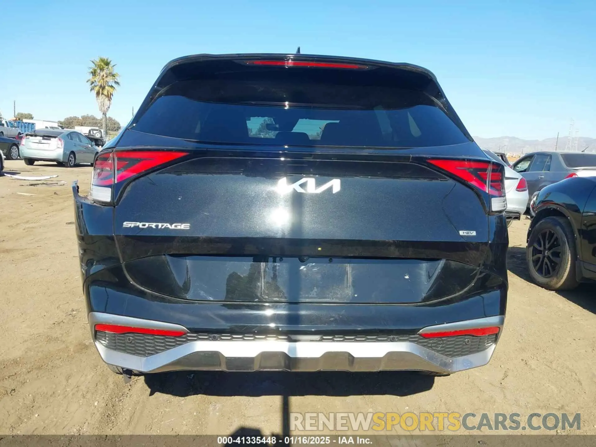 16 fotografías del automóvil dañado KNDPXCAGXP7035895 KIA SPORTAGE HYBRID 2023