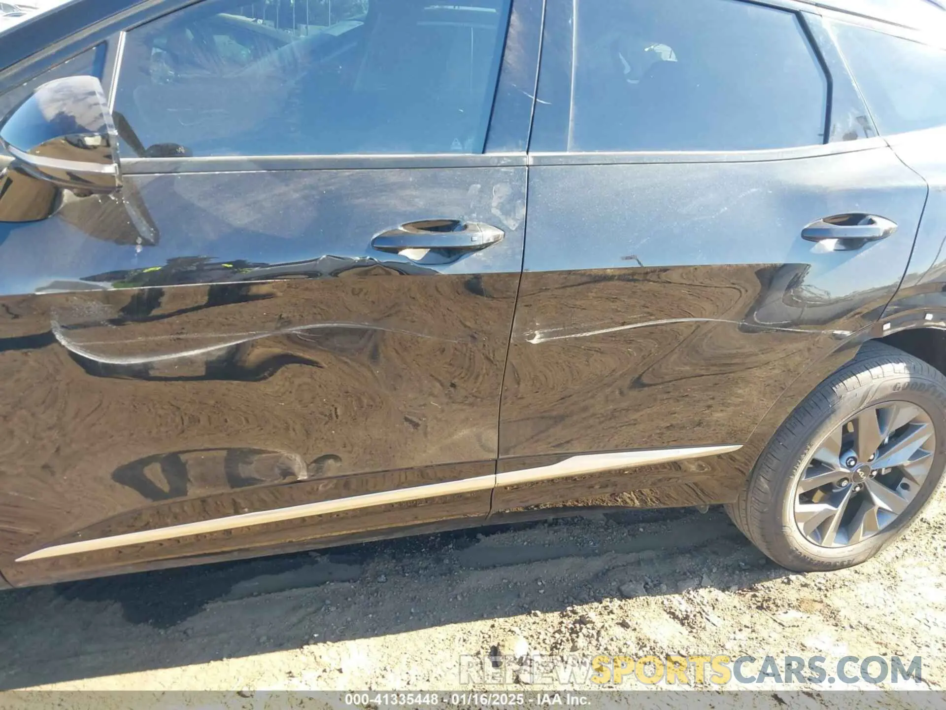 18 fotografías del automóvil dañado KNDPXCAGXP7035895 KIA SPORTAGE HYBRID 2023