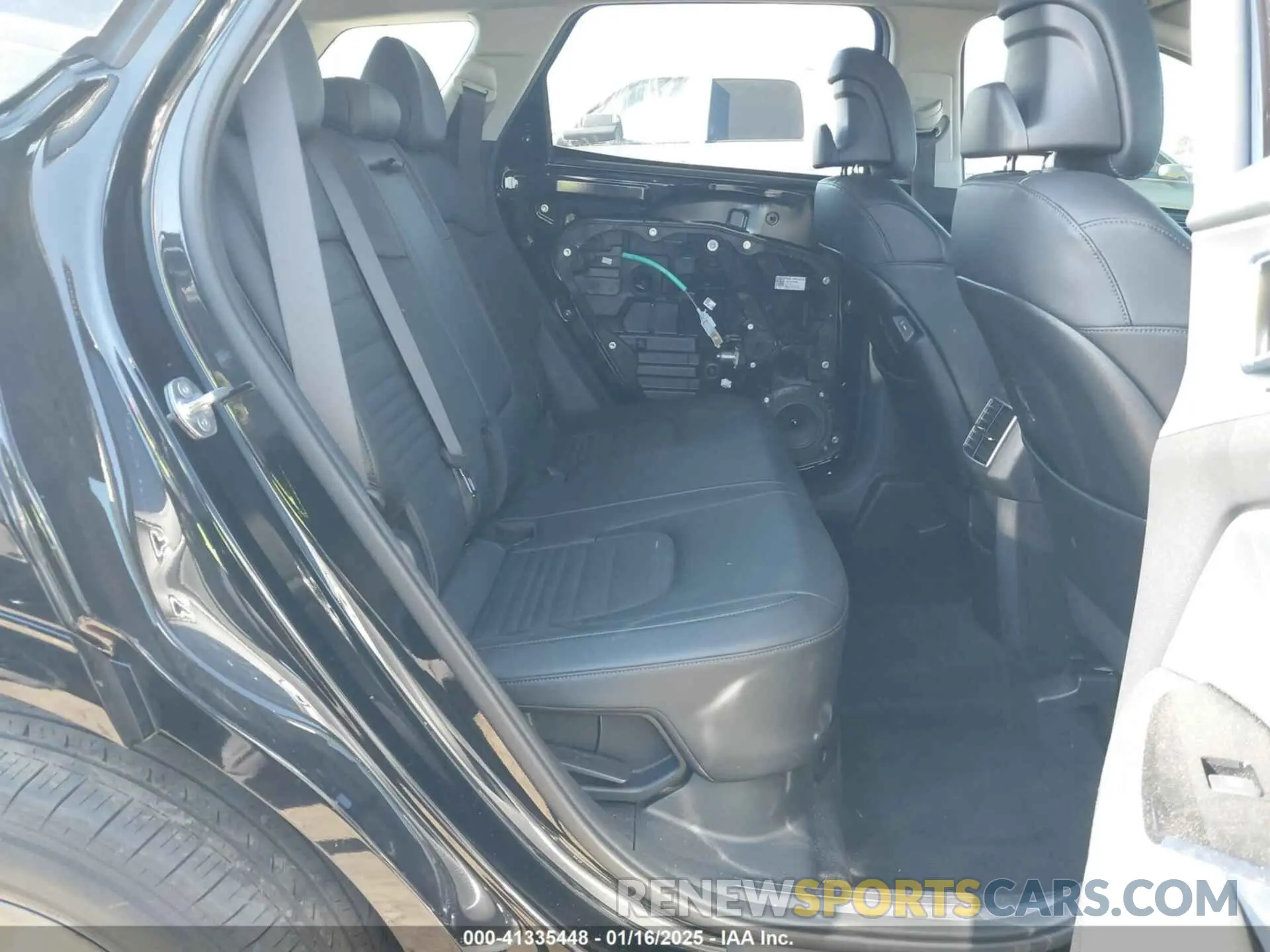 8 fotografías del automóvil dañado KNDPXCAGXP7035895 KIA SPORTAGE HYBRID 2023