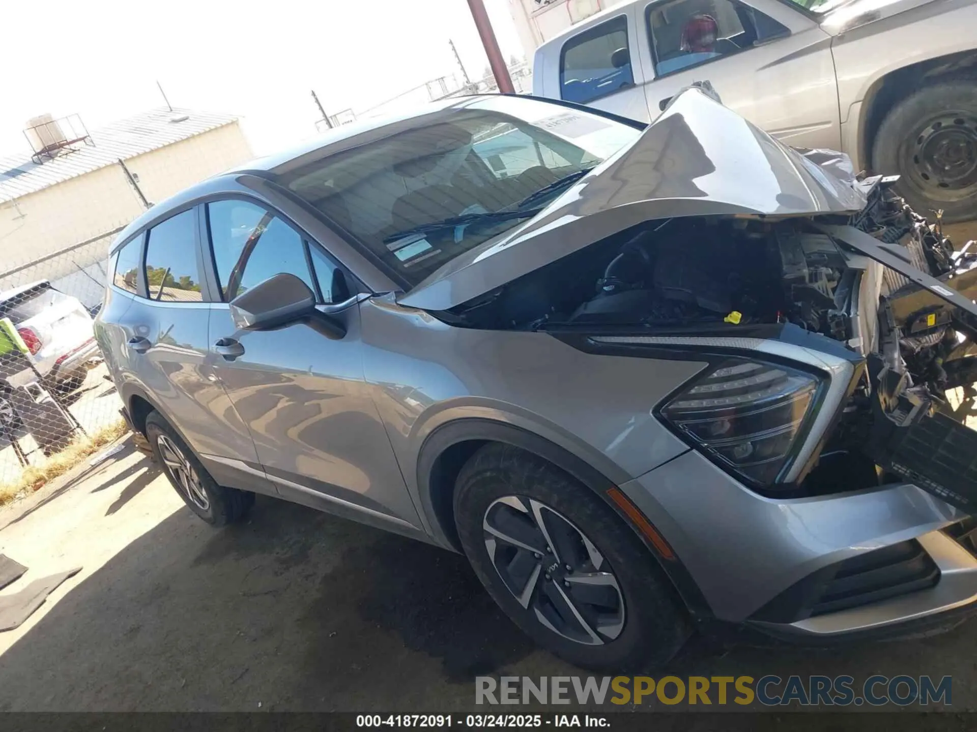 13 fotografías del automóvil dañado KNDPU3DG0S7197354 KIA SPORTAGE HYBRID 2025