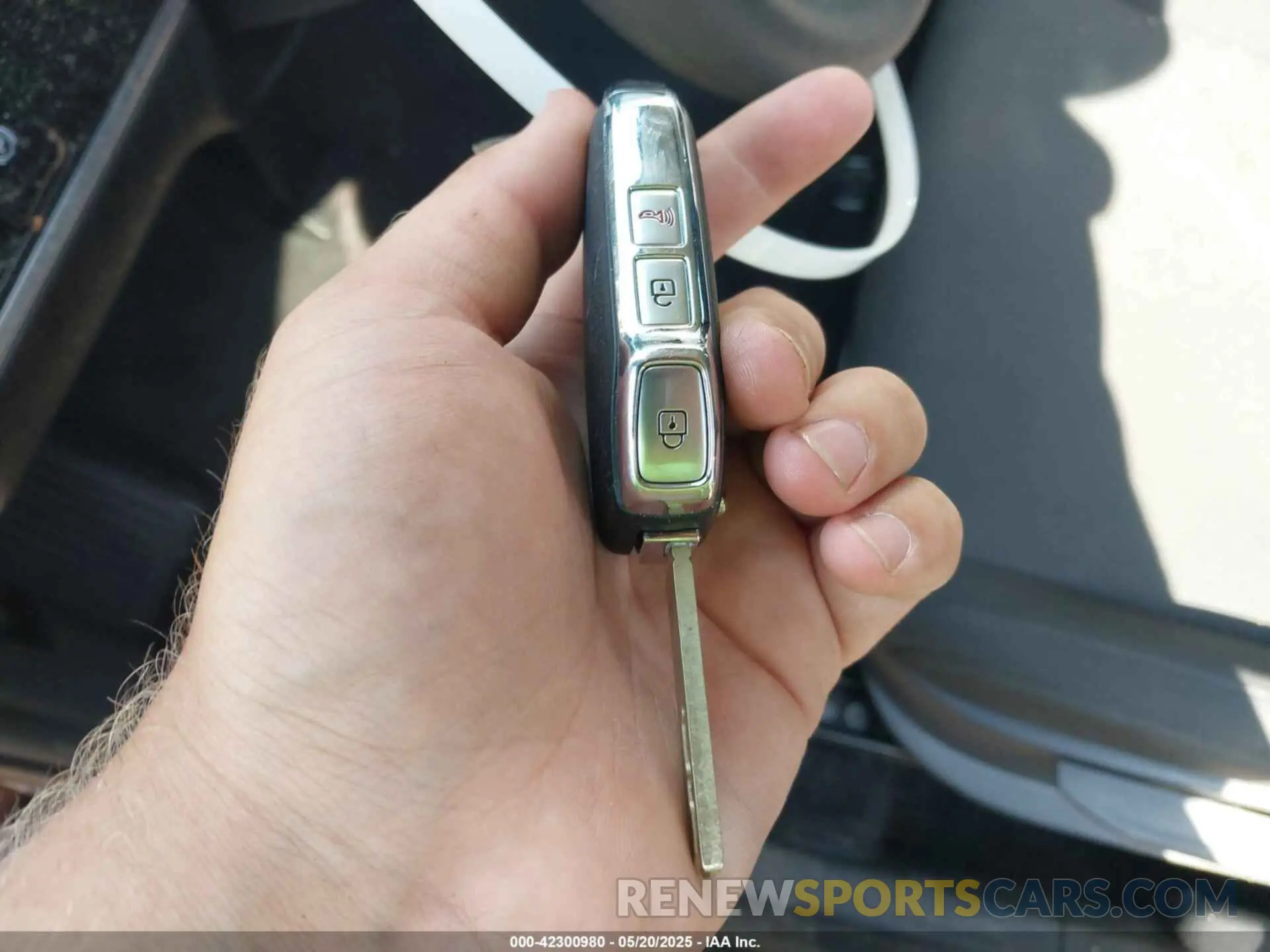 11 fotografías del automóvil dañado KNDPU3DG4S7193680 KIA SPORTAGE HYBRID 2025