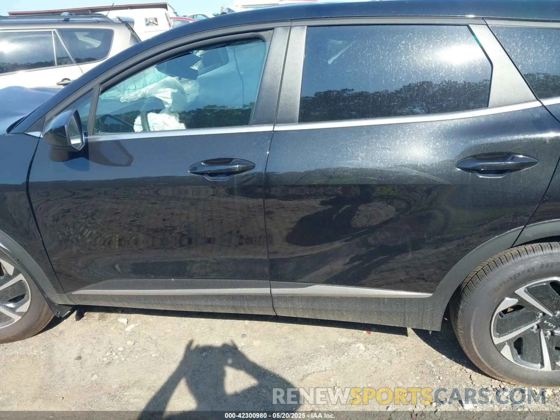15 fotografías del automóvil dañado KNDPU3DG4S7193680 KIA SPORTAGE HYBRID 2025