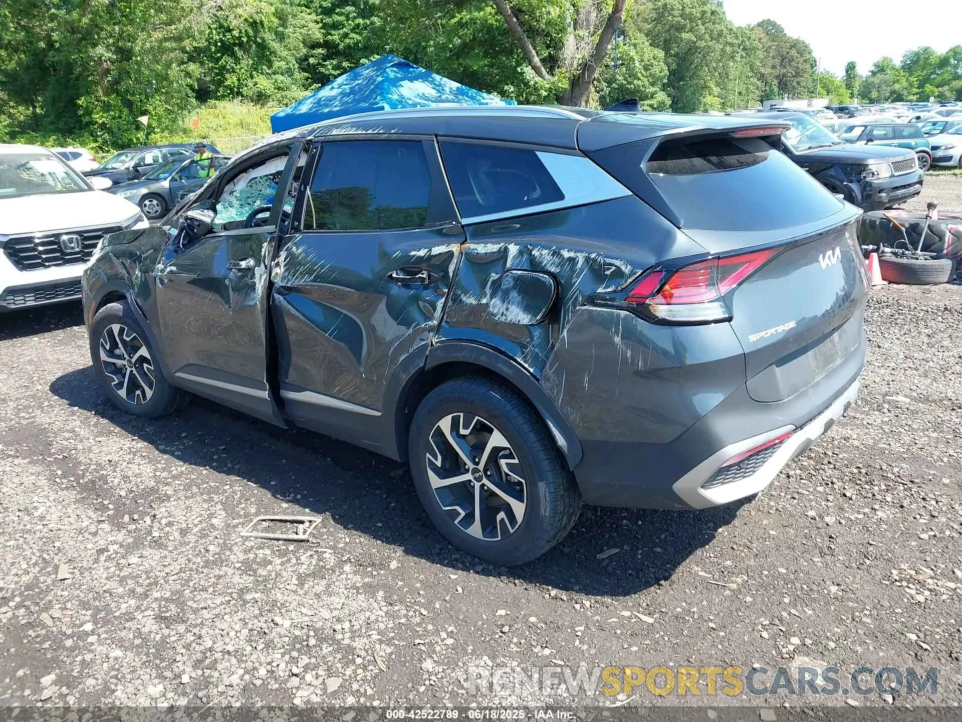 3 fotografías del automóvil dañado KNDPVCDG1S7186697 KIA SPORTAGE HYBRID 2025