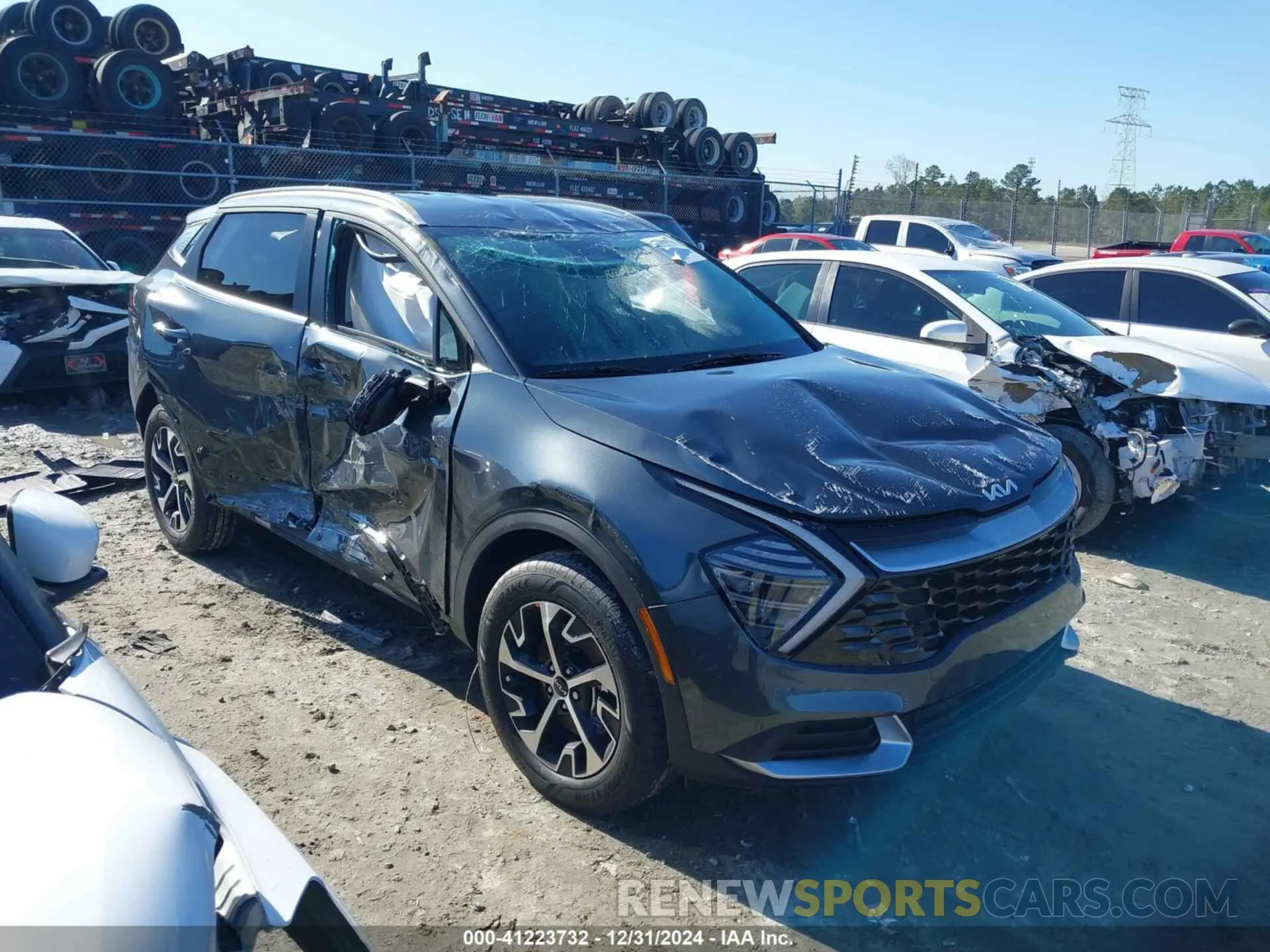 13 fotografías del automóvil dañado KNDPVCDG9S7196796 KIA SPORTAGE HYBRID 2025