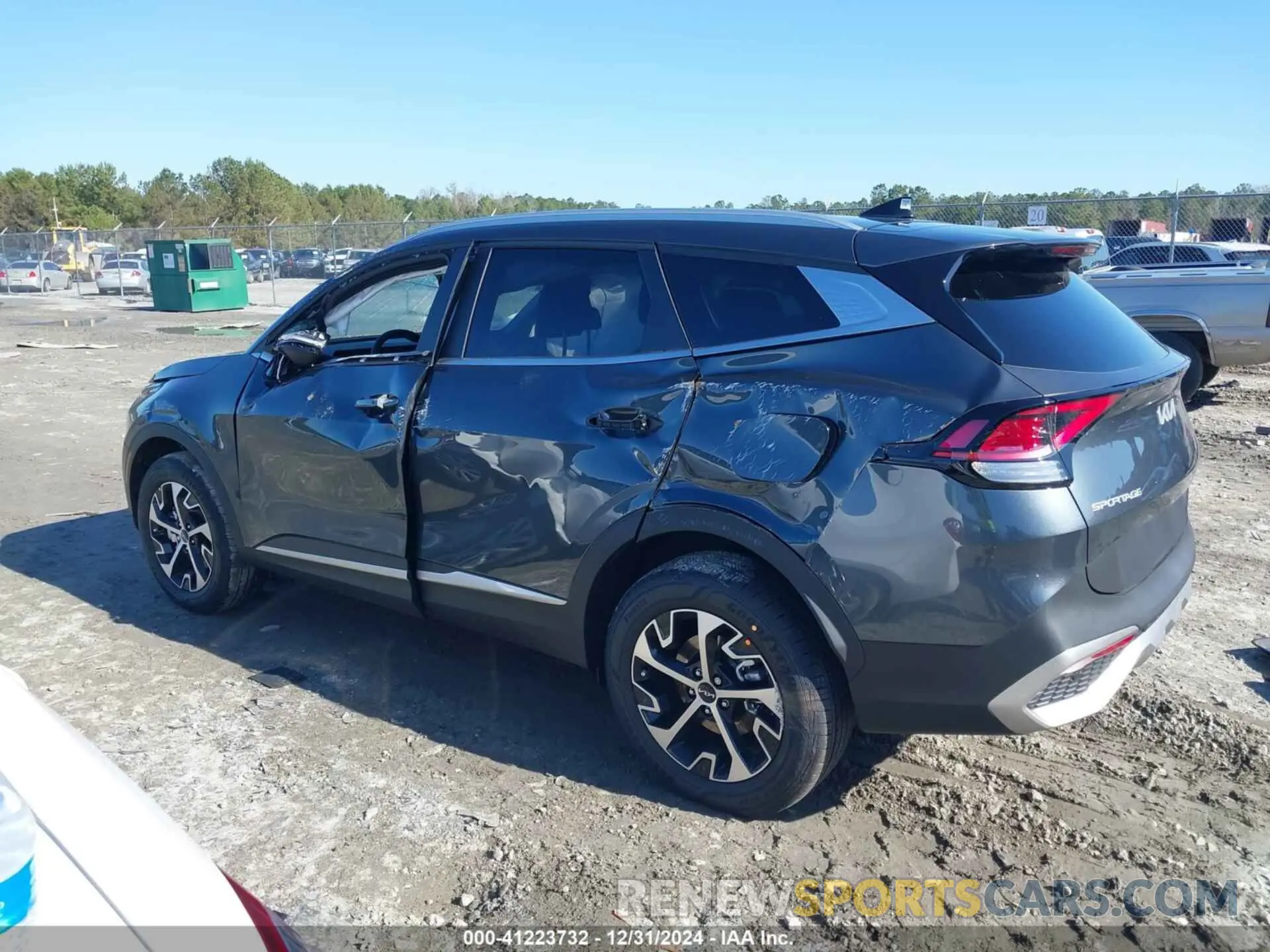 14 fotografías del automóvil dañado KNDPVCDG9S7196796 KIA SPORTAGE HYBRID 2025