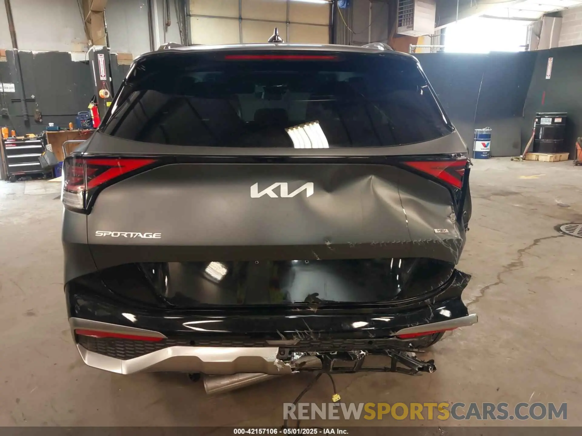 16 fotografías del automóvil dañado KNDPXCDG9S7190801 KIA SPORTAGE HYBRID 2025
