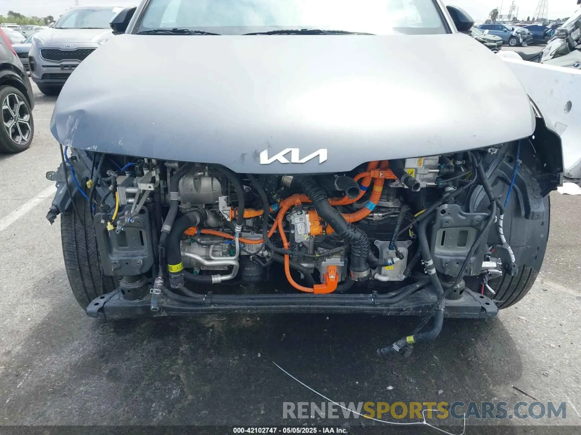 6 fotografías del automóvil dañado KNDPYDAH1P7084060 KIA SPORTAGE PLUG-IN HYBRID 2023