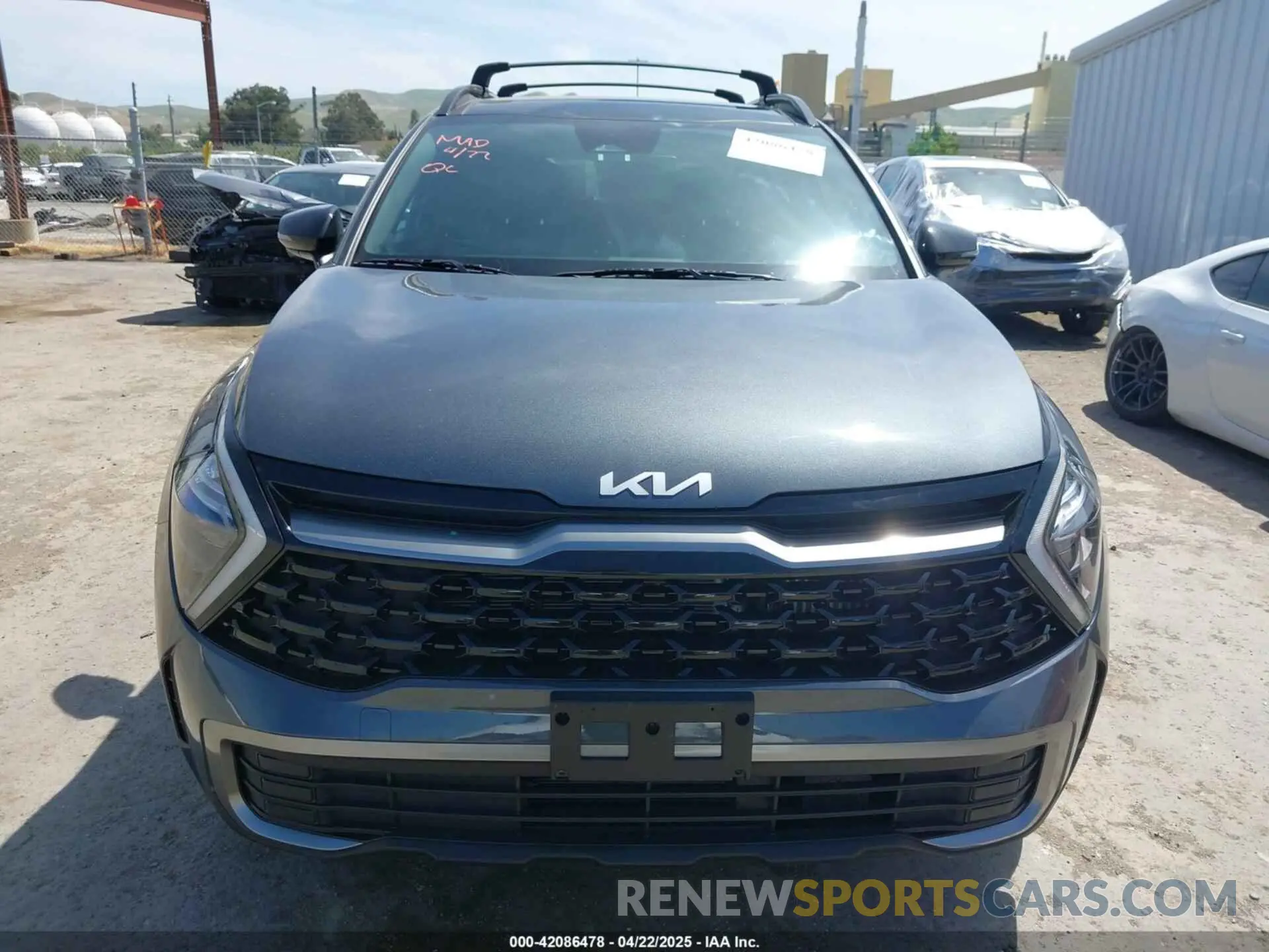 13 fotografías del automóvil dañado KNDPYDAH8P7109360 KIA SPORTAGE PLUG-IN HYBRID 2023