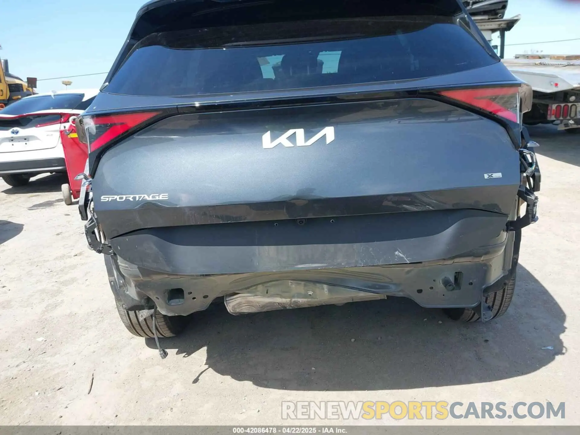6 fotografías del automóvil dañado KNDPYDAH8P7109360 KIA SPORTAGE PLUG-IN HYBRID 2023