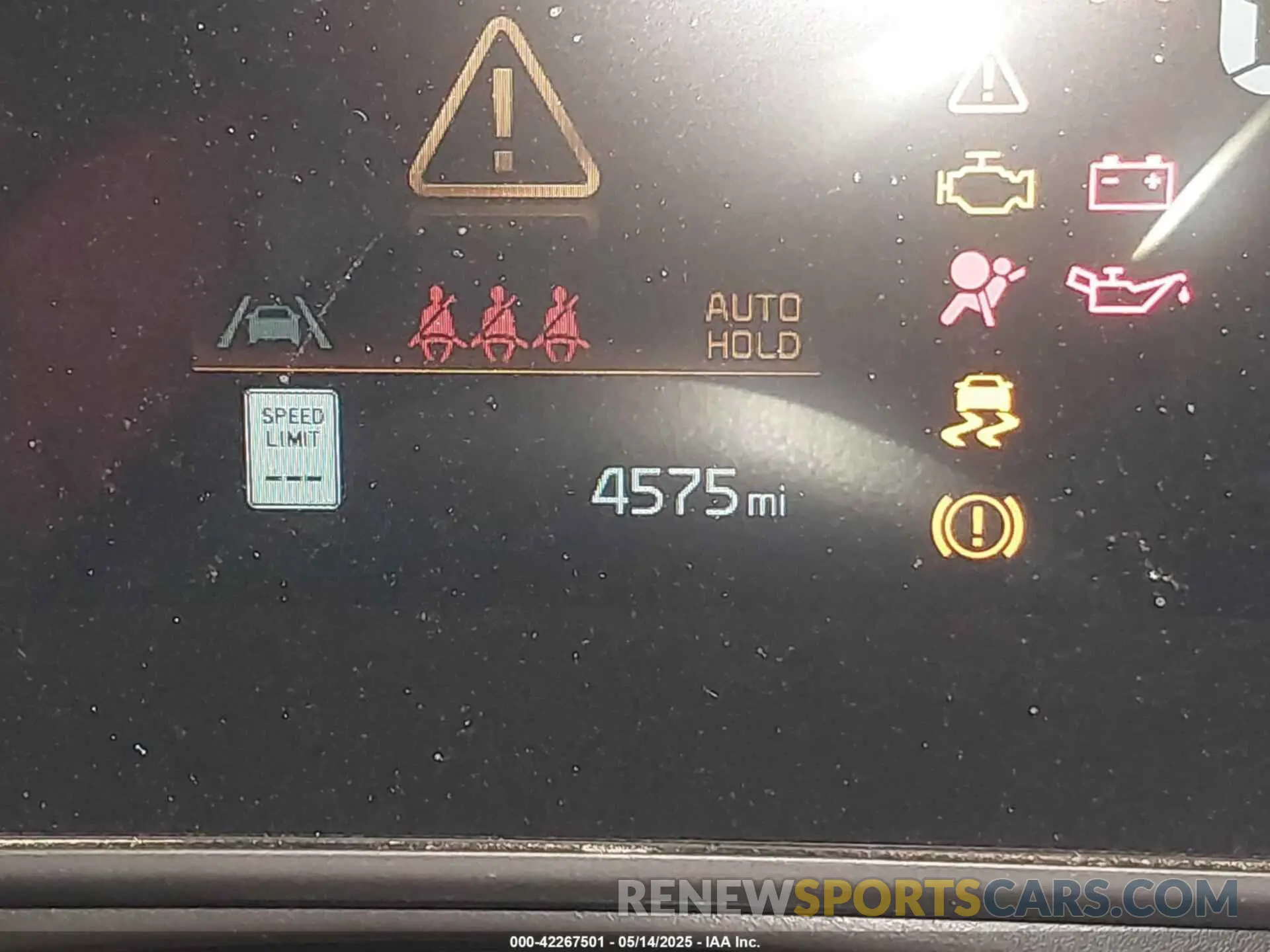 15 fotografías del automóvil dañado KNDPYDDH6R7171256 KIA SPORTAGE PLUG-IN HYBRID 2024