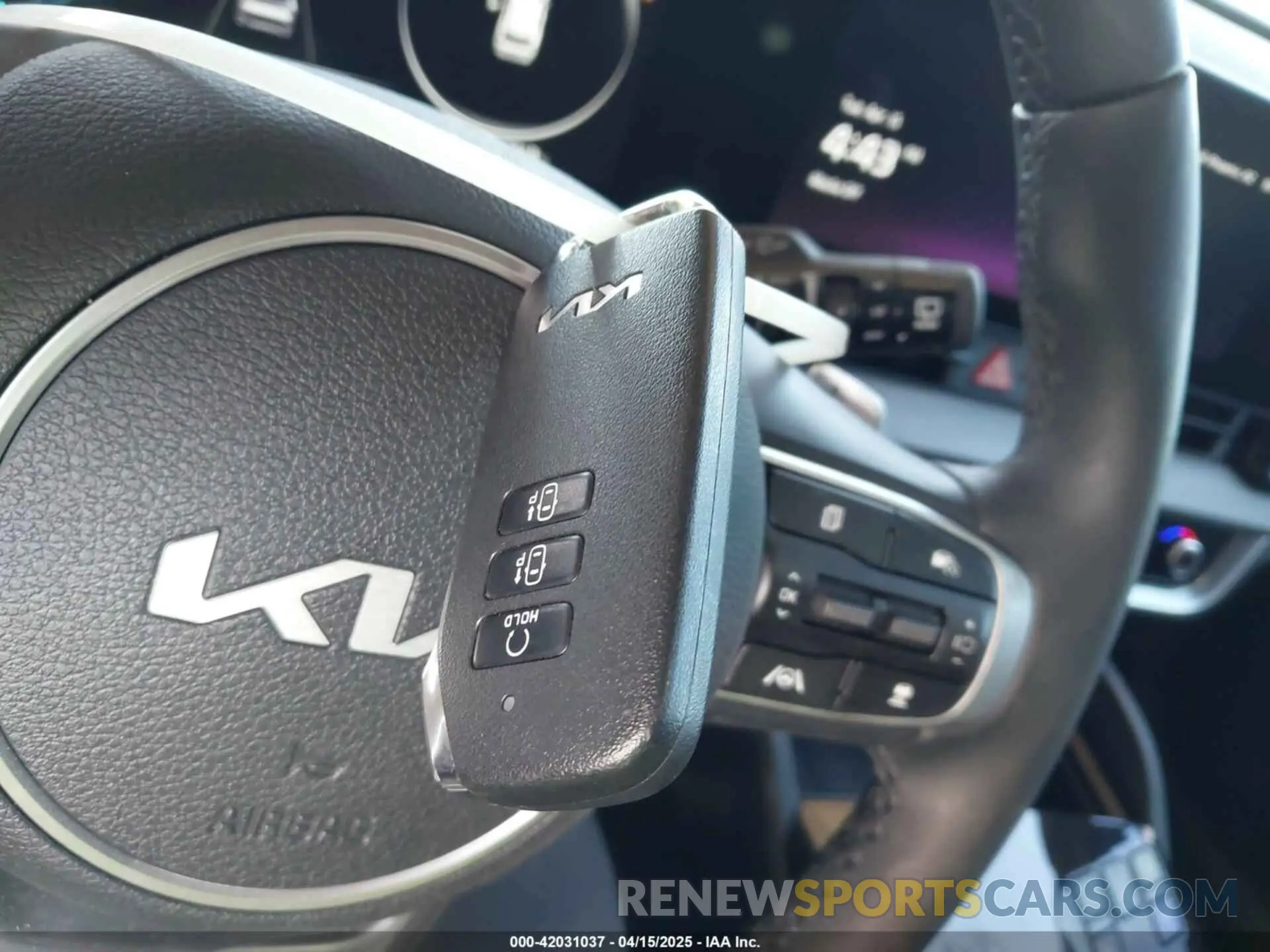 11 fotografías del automóvil dañado KNDPZDDH0R7164915 KIA SPORTAGE PLUG-IN HYBRID 2024