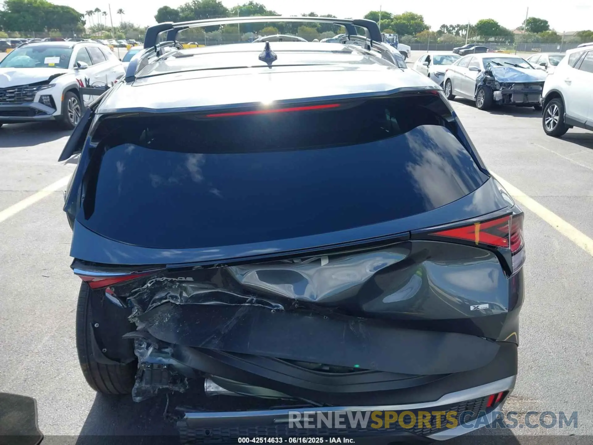 15 fotografías del automóvil dañado KNDPZDDH2R7151308 KIA SPORTAGE PLUG-IN HYBRID 2024