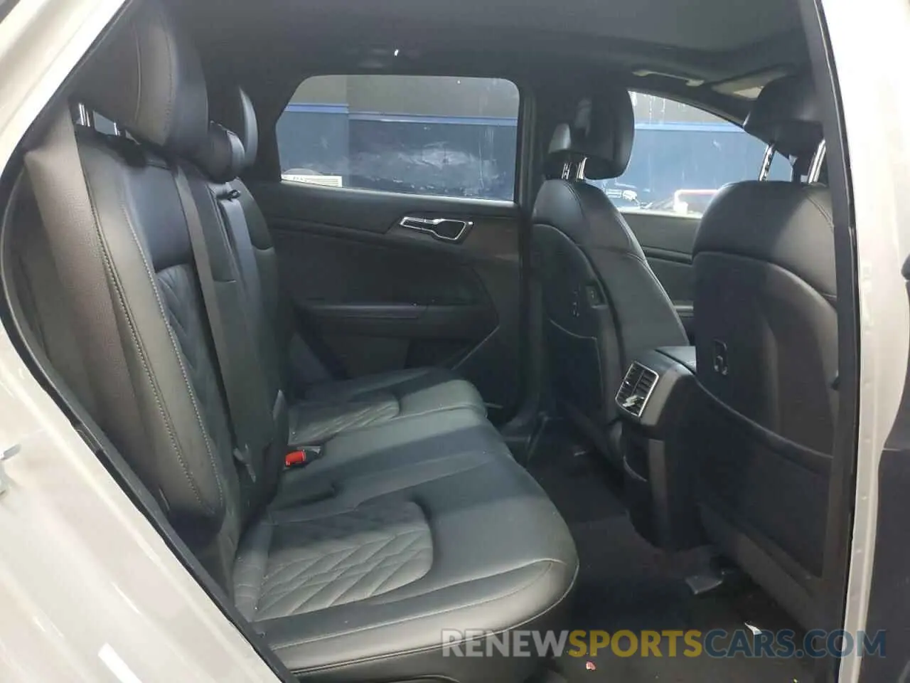 11 fotografías del automóvil dañado 5XYK6CAF1PG082451 KIA SPORTAGE X 2023