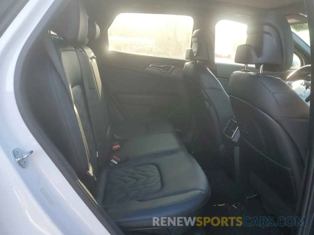 10 fotografías del automóvil dañado 5XYK6CAF3PG133531 KIA SPORTAGE X 2023
