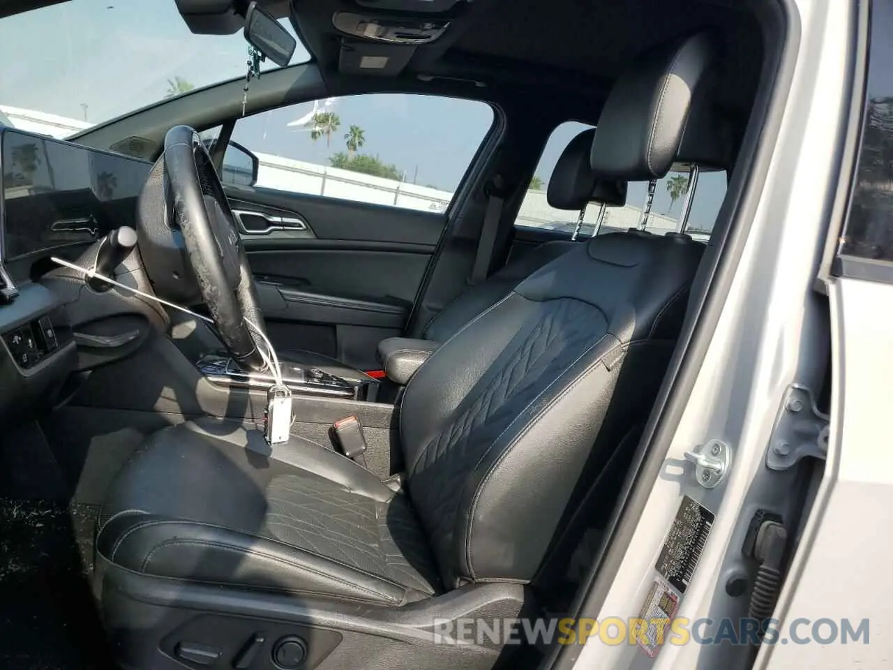 7 fotografías del automóvil dañado 5XYK6CAF9PG097473 KIA SPORTAGE X 2023