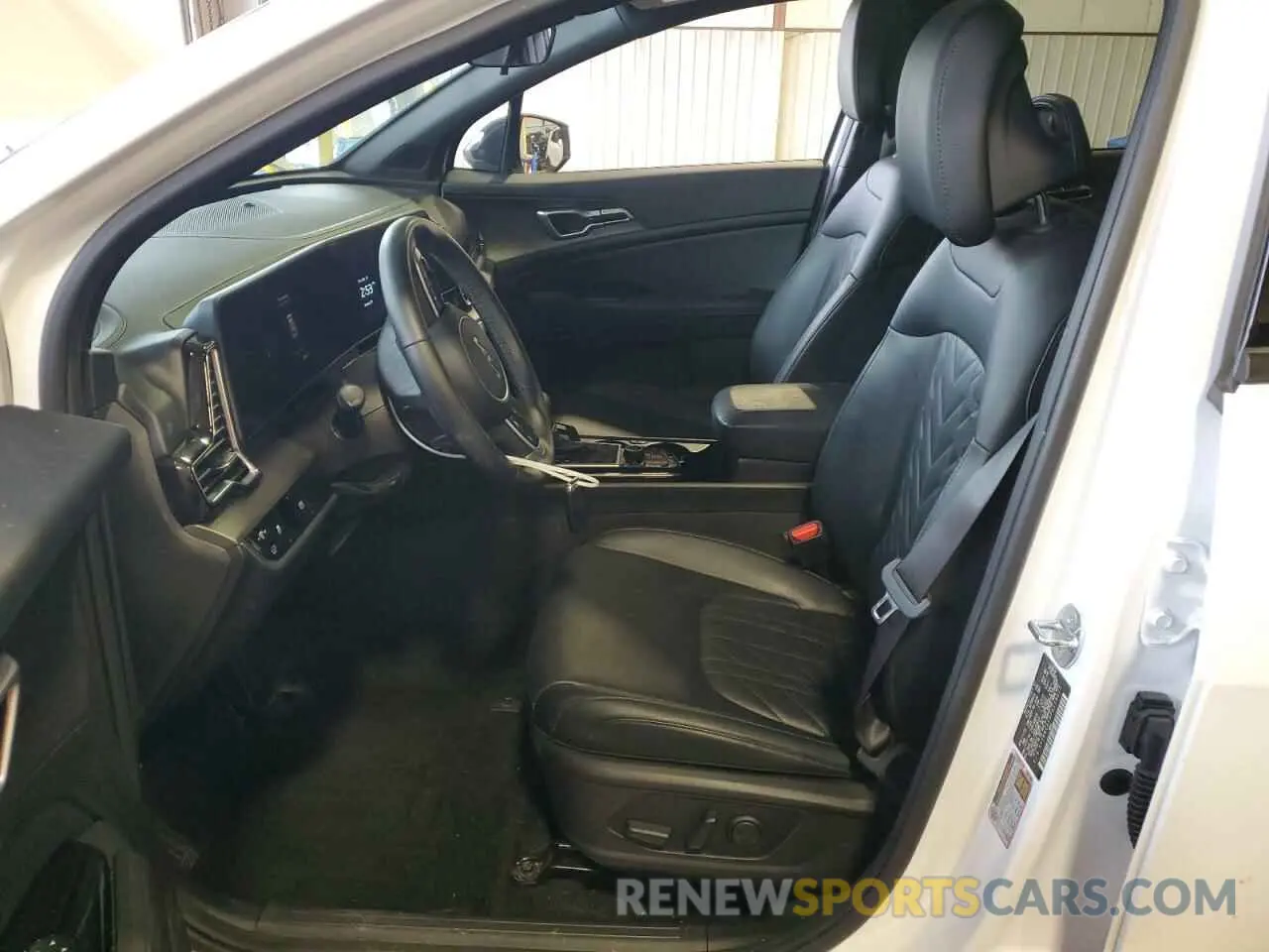 7 fotografías del automóvil dañado 5XYK6CAF9PG118077 KIA SPORTAGE X 2023