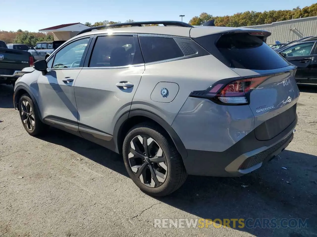2 fotografías del automóvil dañado 5XYK6CAFXPG089303 KIA SPORTAGE X 2023