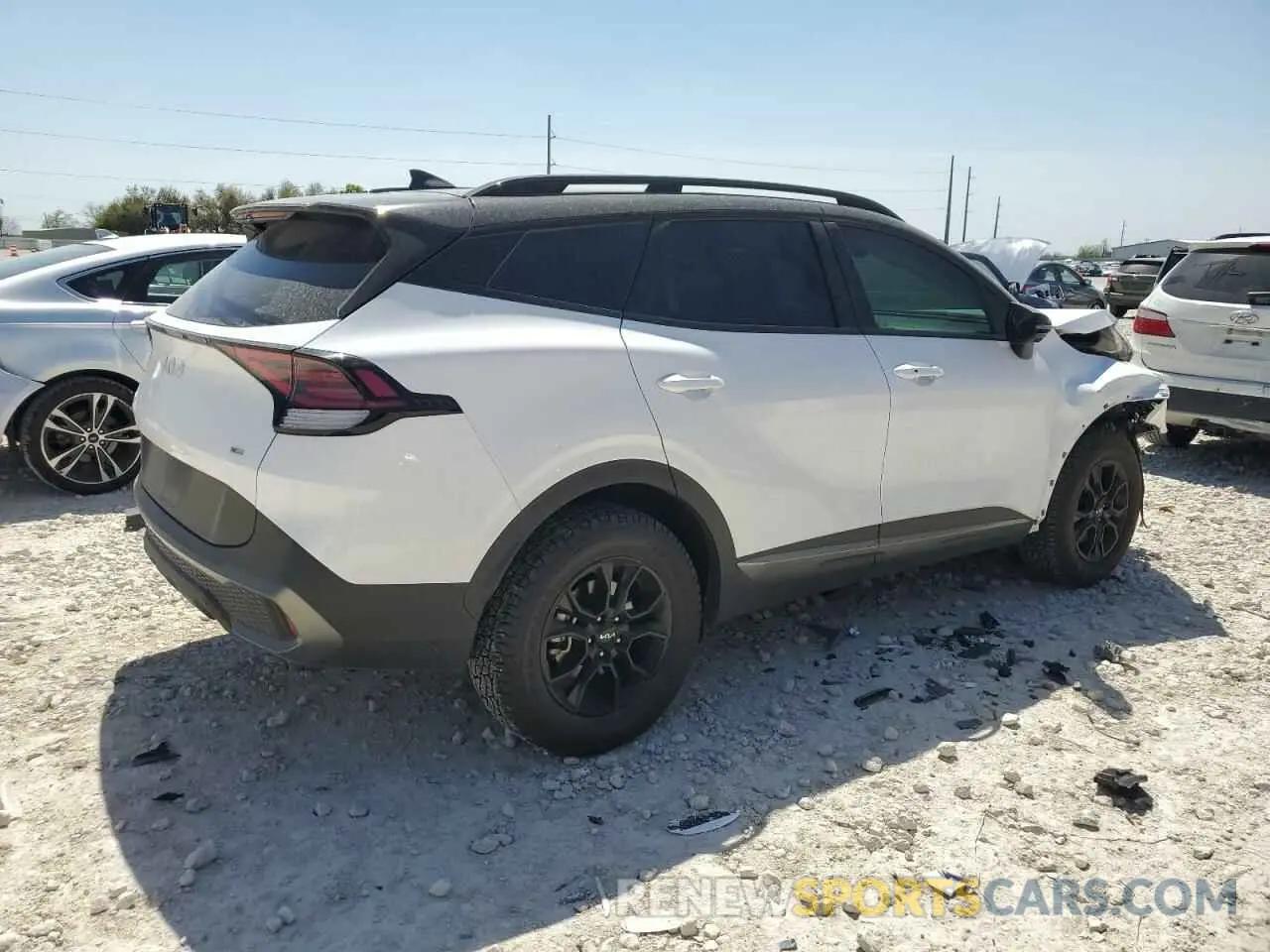 3 fotografías del automóvil dañado 5XYK7CAF8PG043983 KIA SPORTAGE X 2023