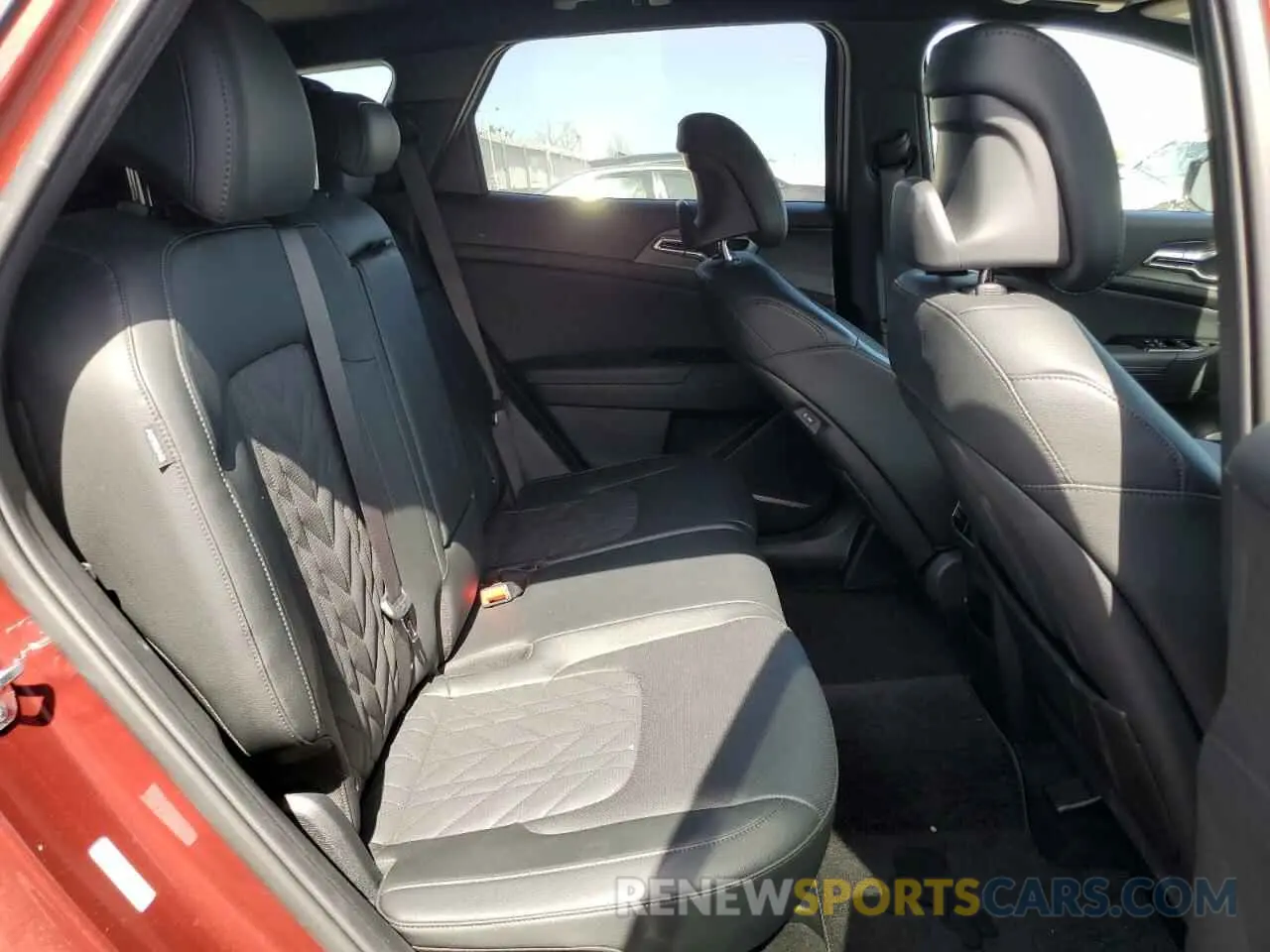 11 fotografías del automóvil dañado 5XYK6CDF4RG211992 KIA SPORTAGE X 2024