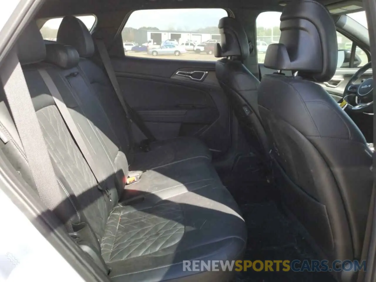 11 fotografías del automóvil dañado 5XYK6CDF7RG195609 KIA SPORTAGE X 2024