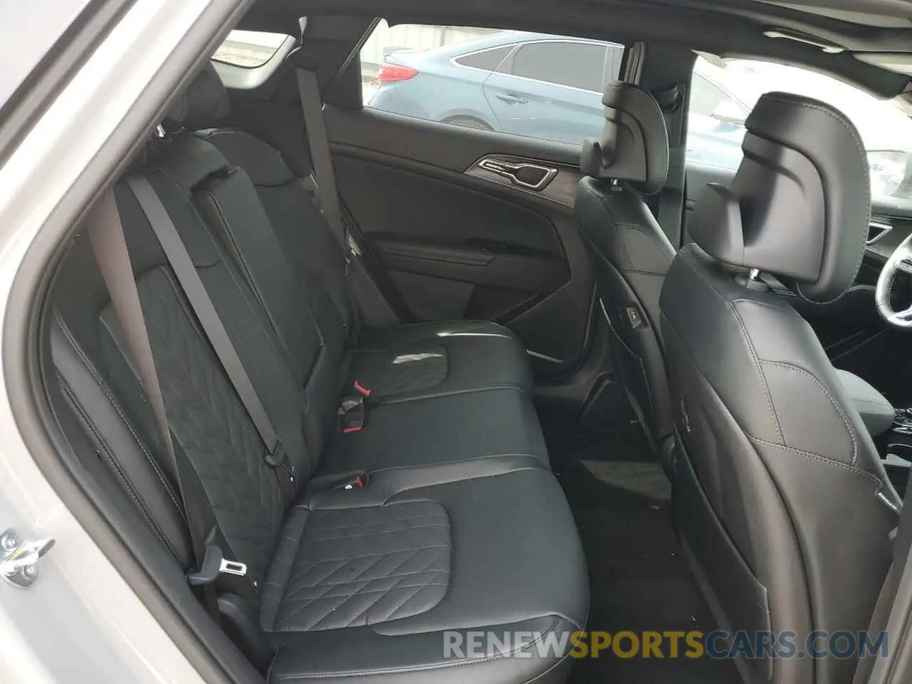11 fotografías del automóvil dañado 5XYK6CDF8RG206617 KIA SPORTAGE X 2024
