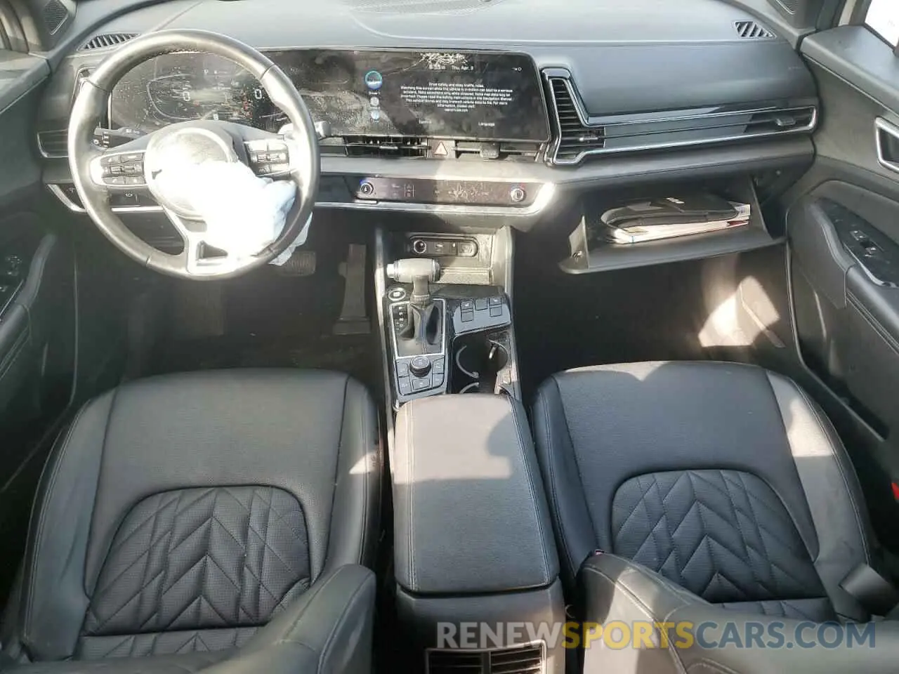 8 fotografías del automóvil dañado 5XYK6CDFXRG178660 KIA SPORTAGE X 2024