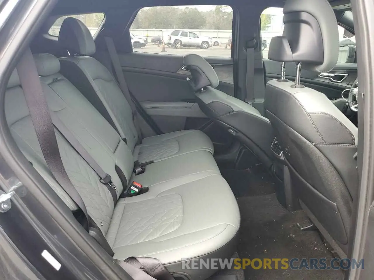 11 fotografías del automóvil dañado 5XYK7CDF0RG231833 KIA SPORTAGE X 2024