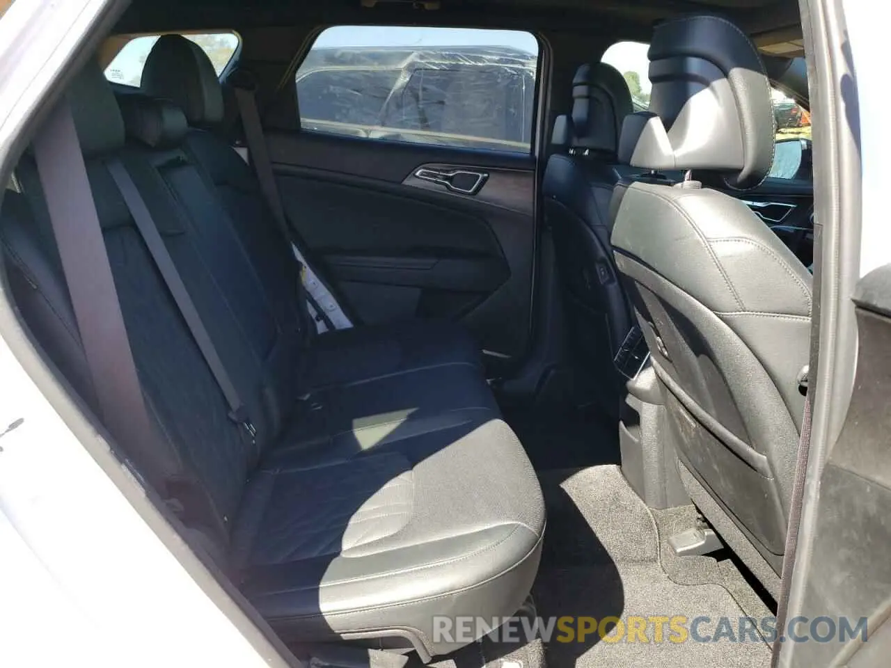 11 fotografías del automóvil dañado 5XYK7CDF6RG175705 KIA SPORTAGE X 2024