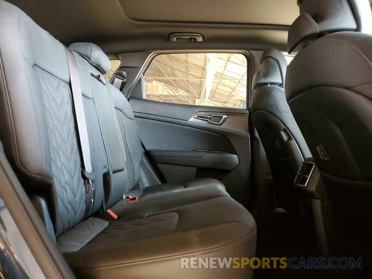 10 fotografías del automóvil dañado KNDPYDDH3R7144516 KIA SPORTAGE X 2024