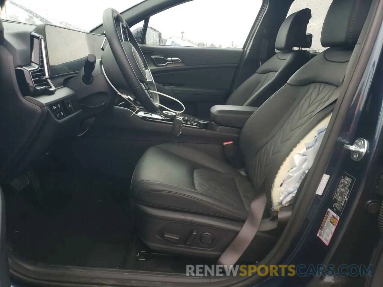 7 fotografías del automóvil dañado KNDPYDDHXR7148160 KIA SPORTAGE X 2024